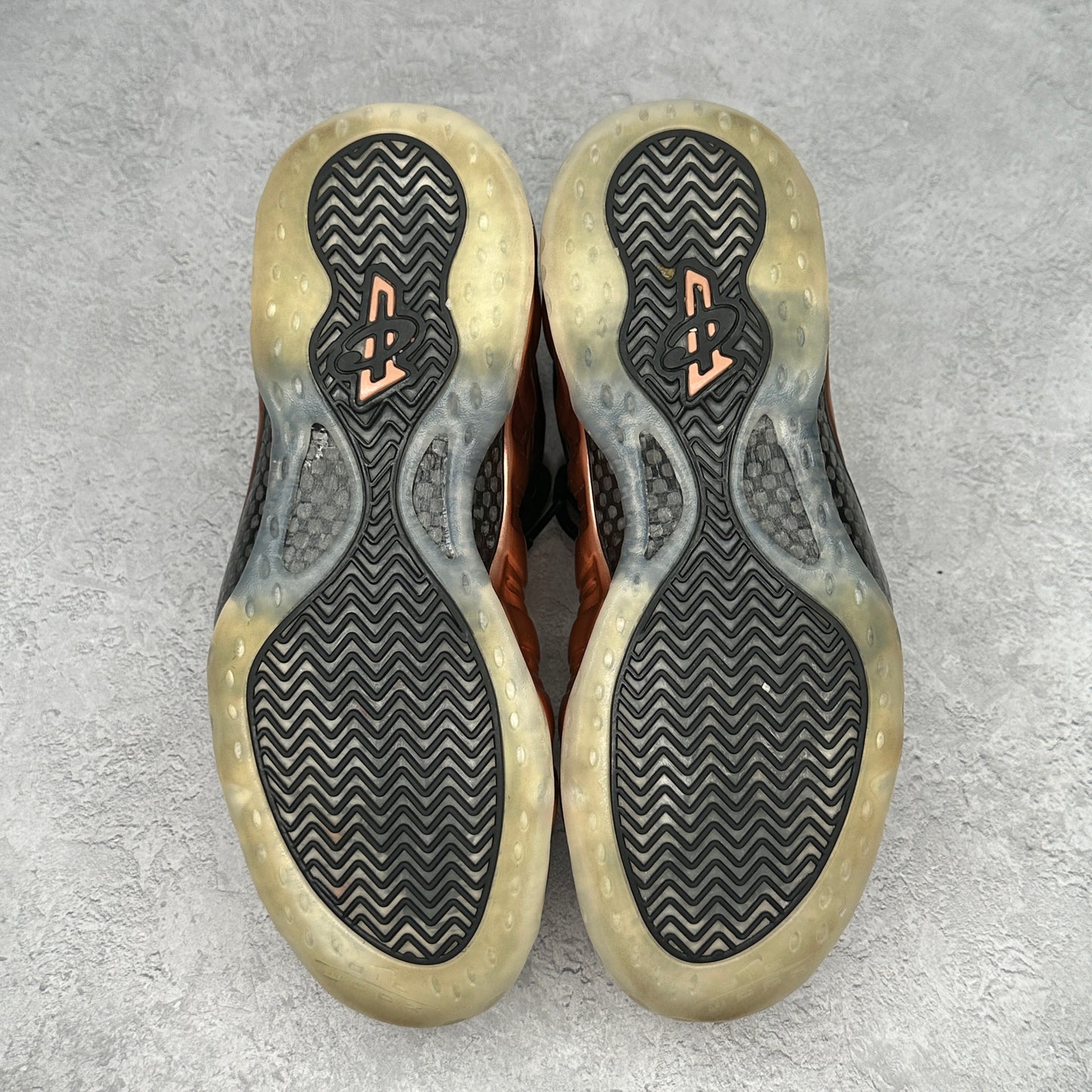 Nike Air Foamposite One Copper (2024) *pre-owned* SIZE 10.5