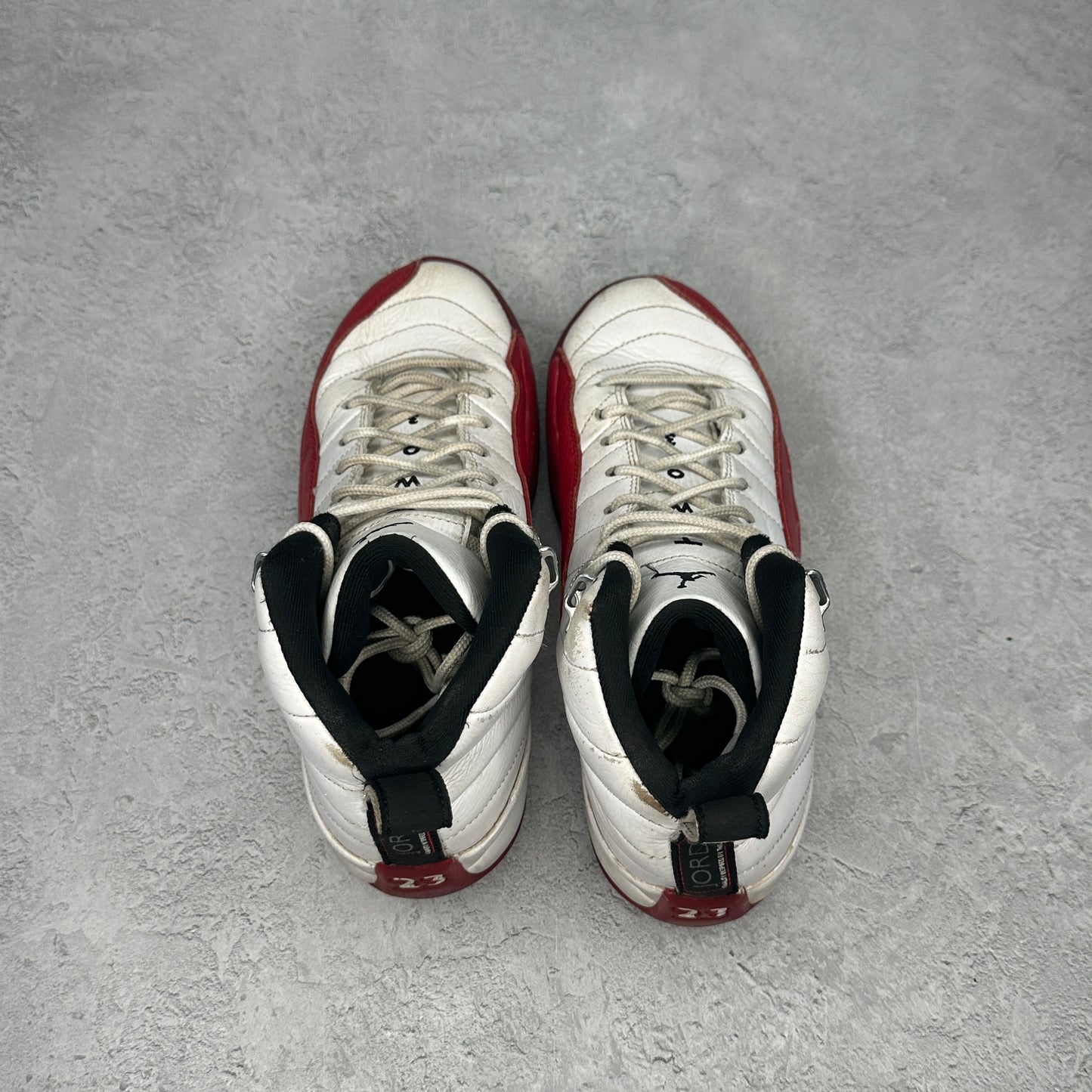Jordan 12 Retro Cherry (2023) (GS) *pre-owned* SIZE 5Y