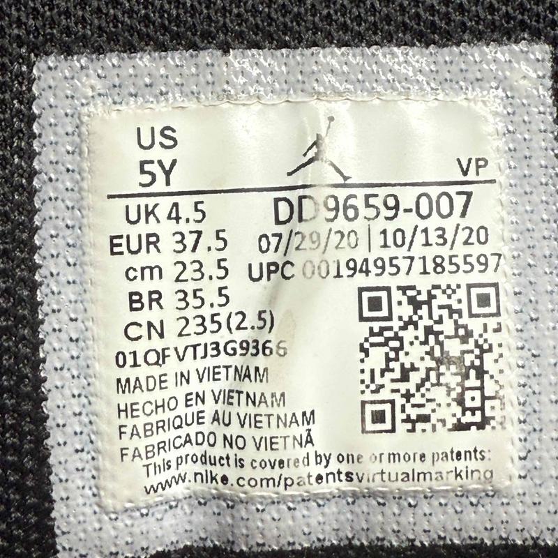 Nike Jordan Why Not Zer0.4 PF Graffiti *pre-owned* SIZE 5Y