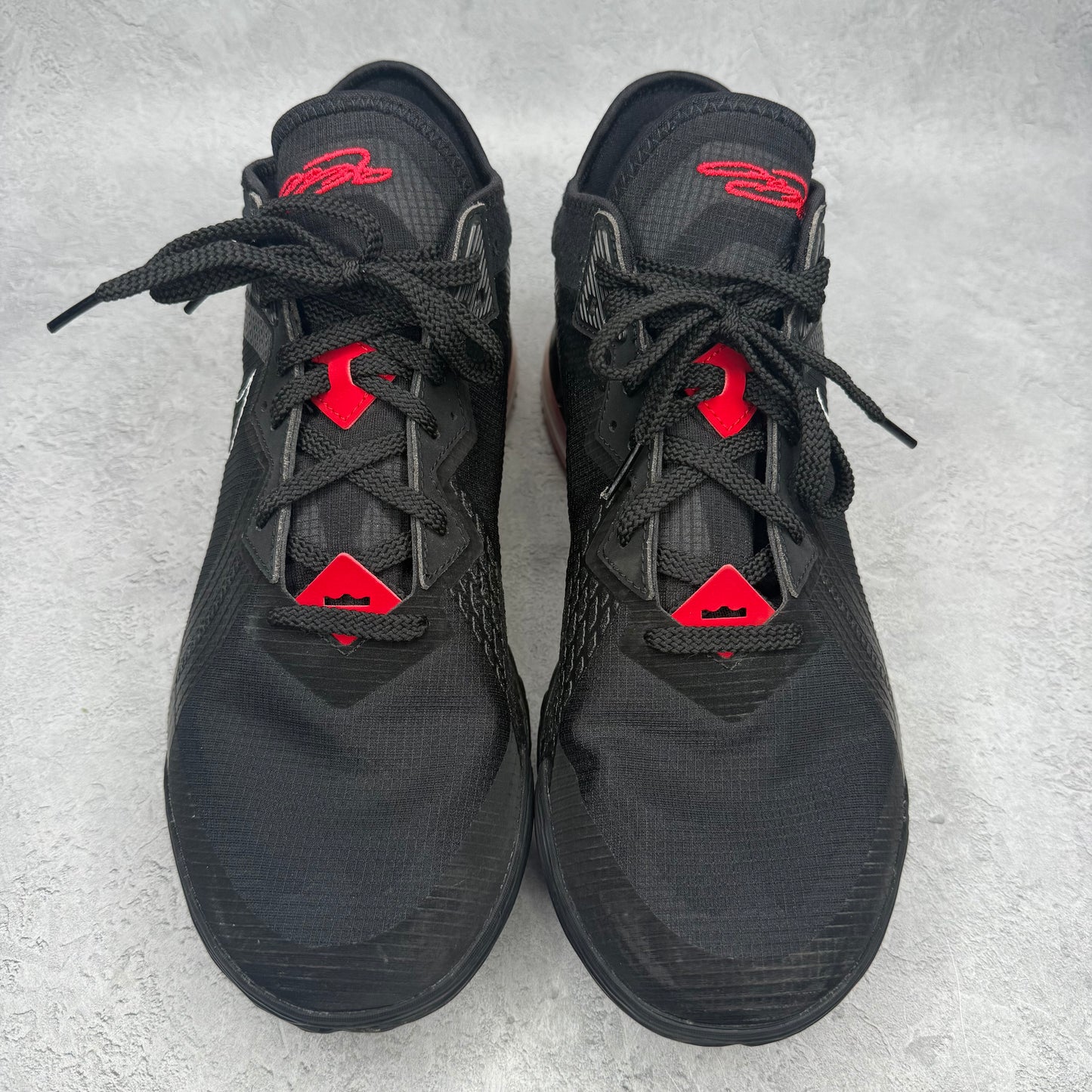 Nike LeBron 18 Low Black Red *pre-owned* SIZE 12