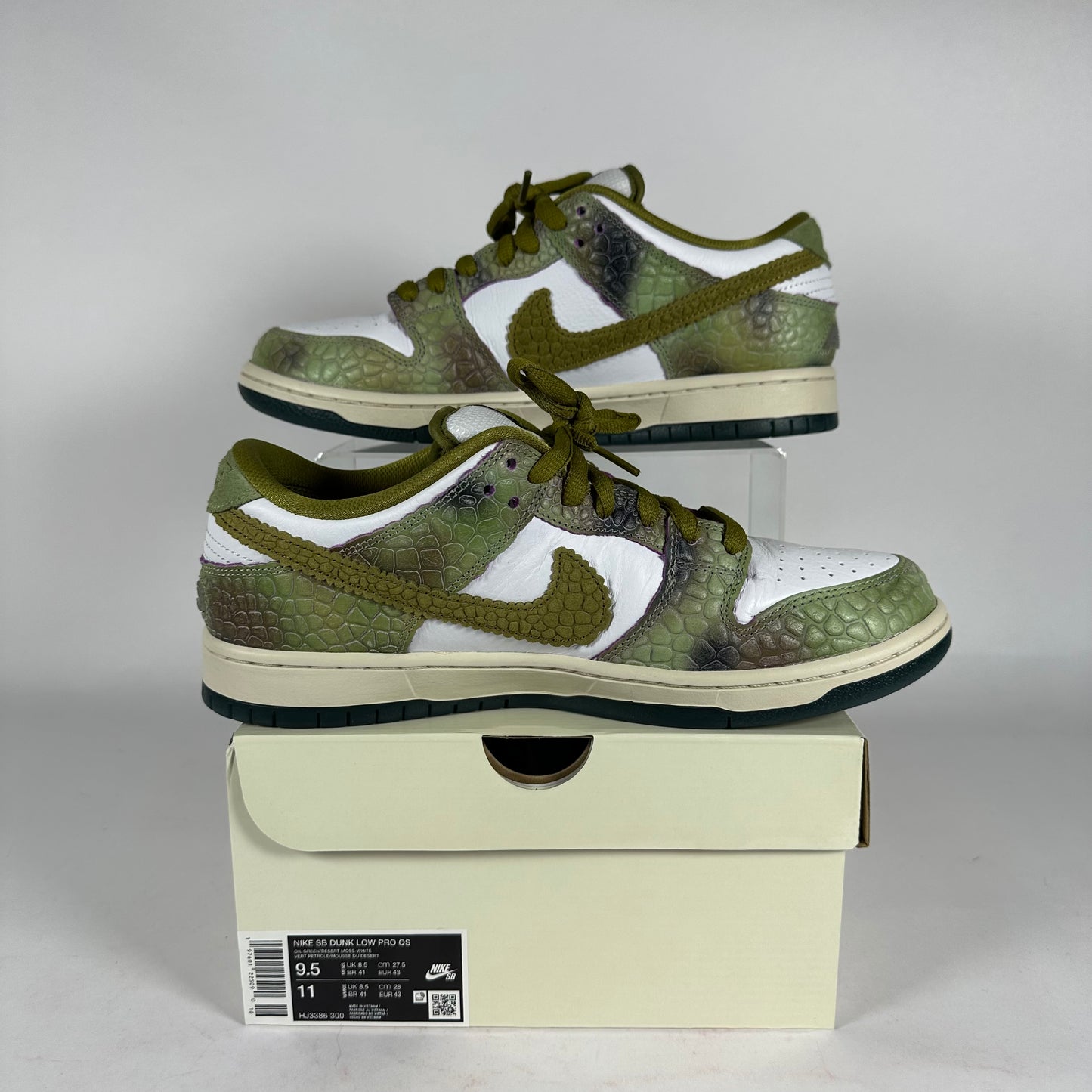 Nike SB Dunk Low Alexis Sablone *pre-owned* size 9.5