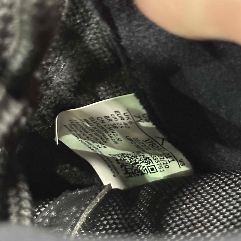 Jordan 11 Retro Jubilee (GS) *pre-owned* SIZE 7