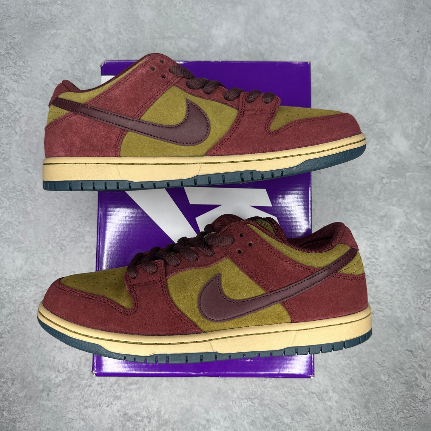 Nike SB Dunk Low Dark Team Red Olive Flak