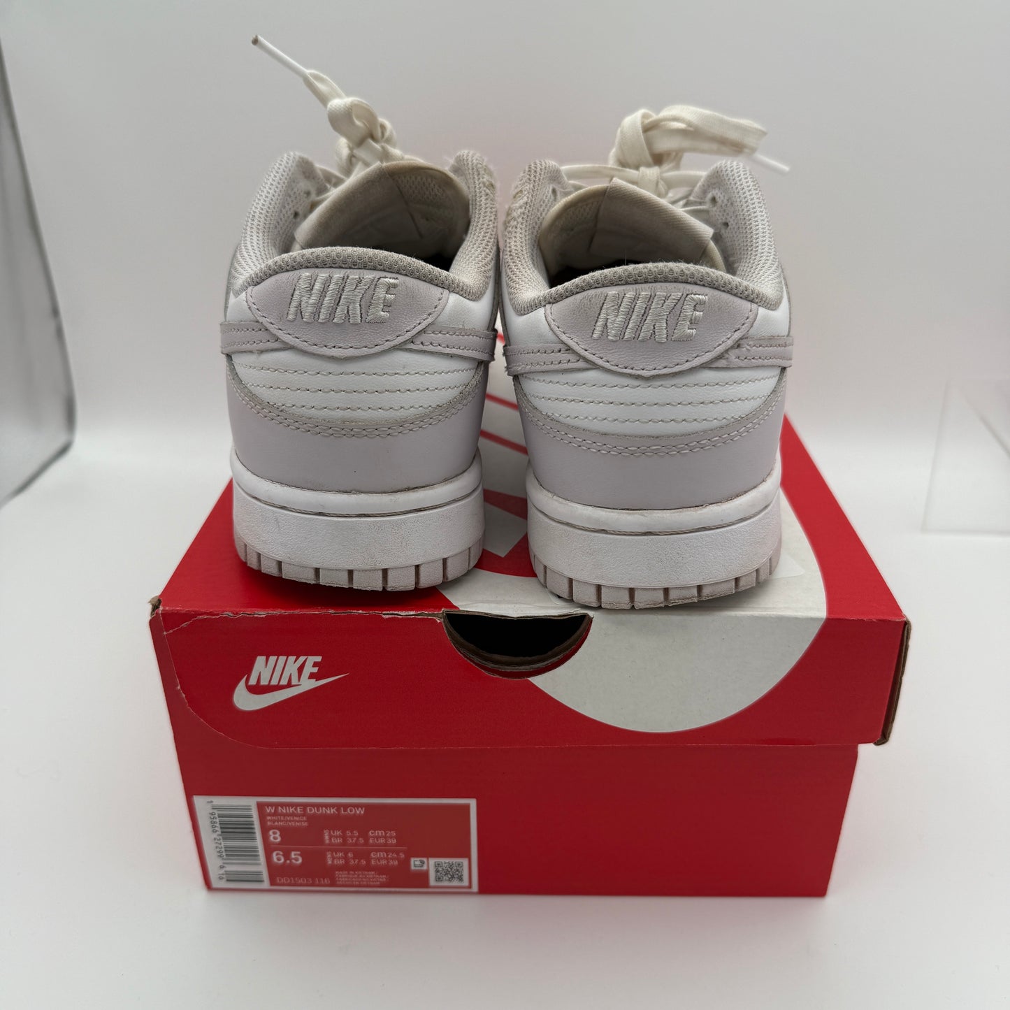 Nike Dunk Low Venice (Womens) *pre-owned* (SIZE 8W) *discount excluded*