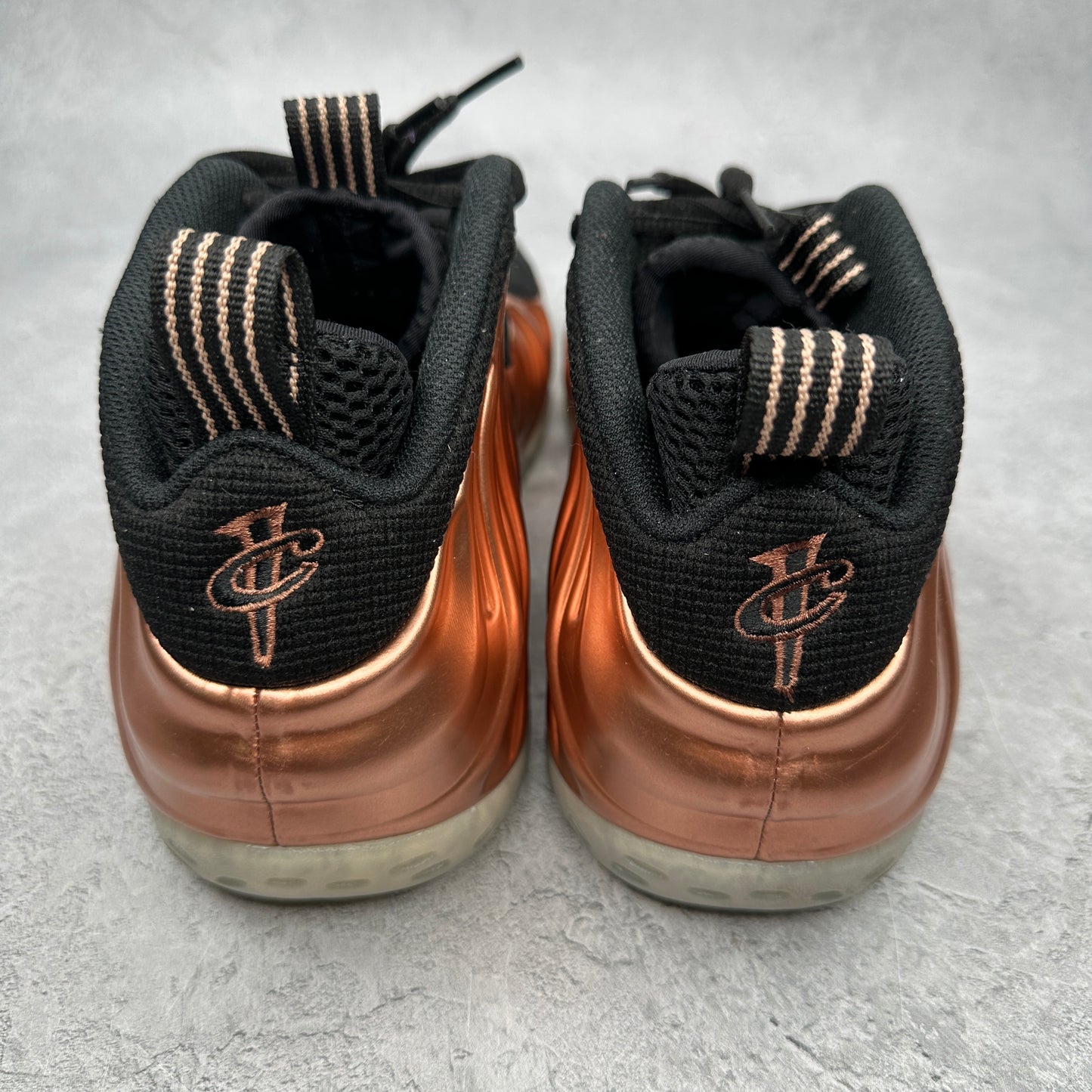 Nike Air Foamposite One Copper (2024) *pre-owned* SIZE 10.5