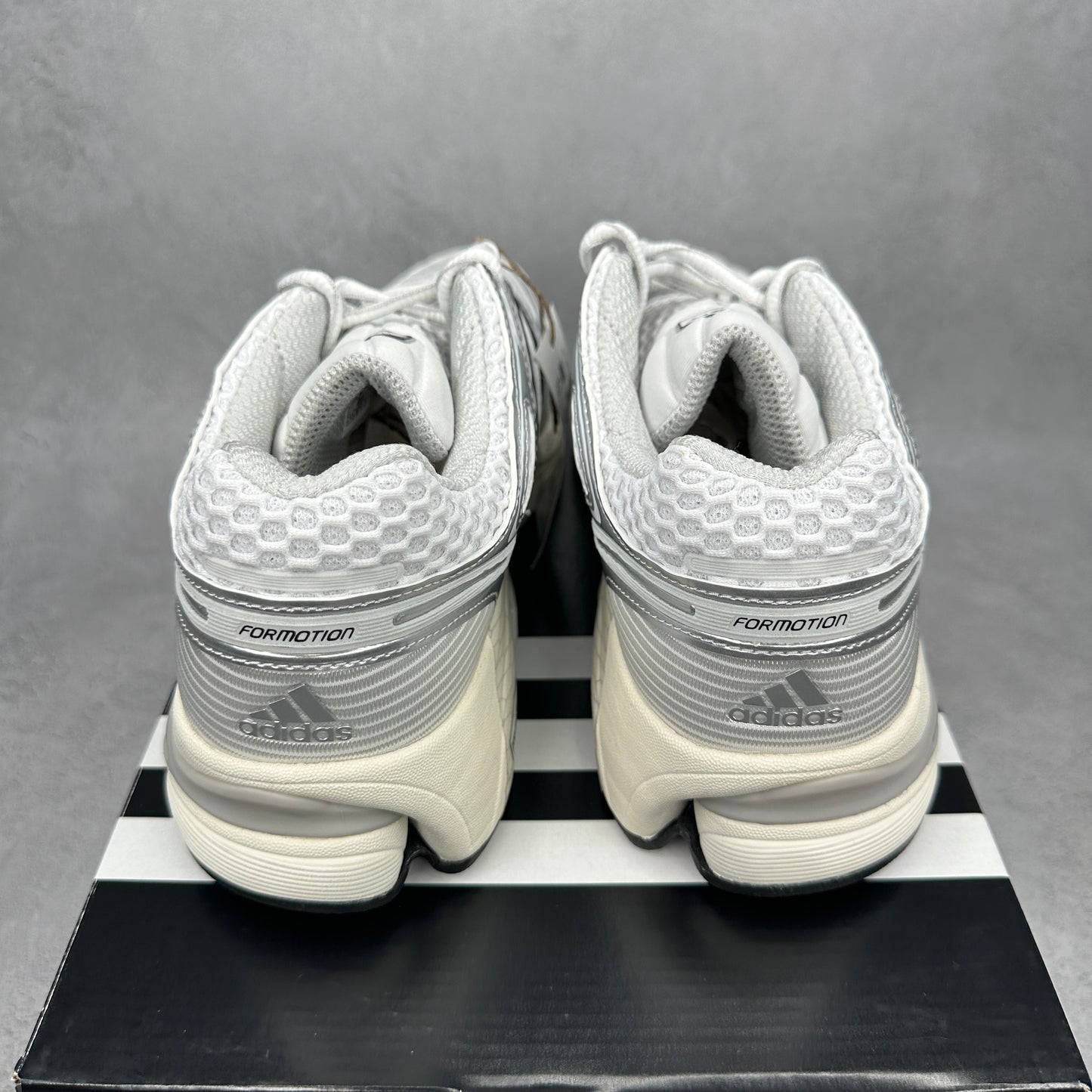 adidas Adistar Control 5 Silver Metallic Black