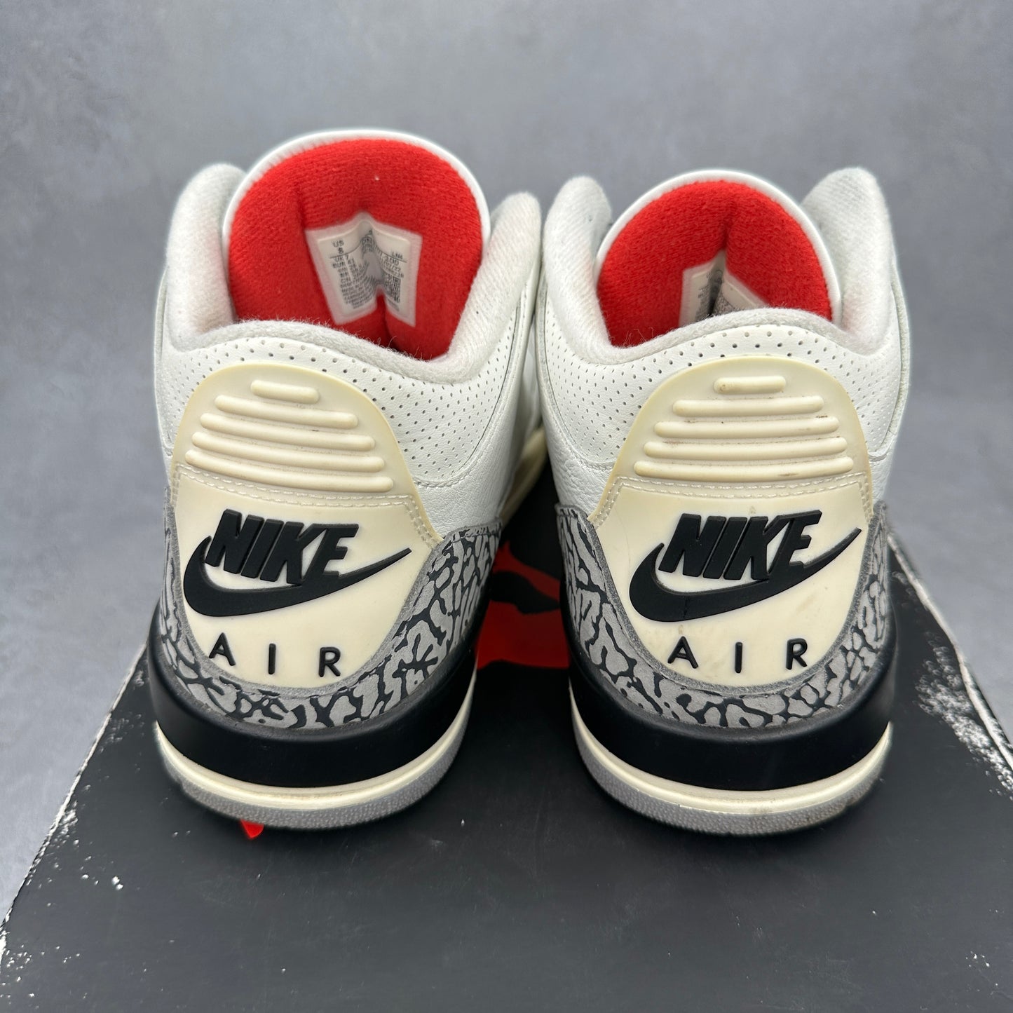 Jordan 3 Retro White Cement Reimagined *pre-owned* SIZE 8