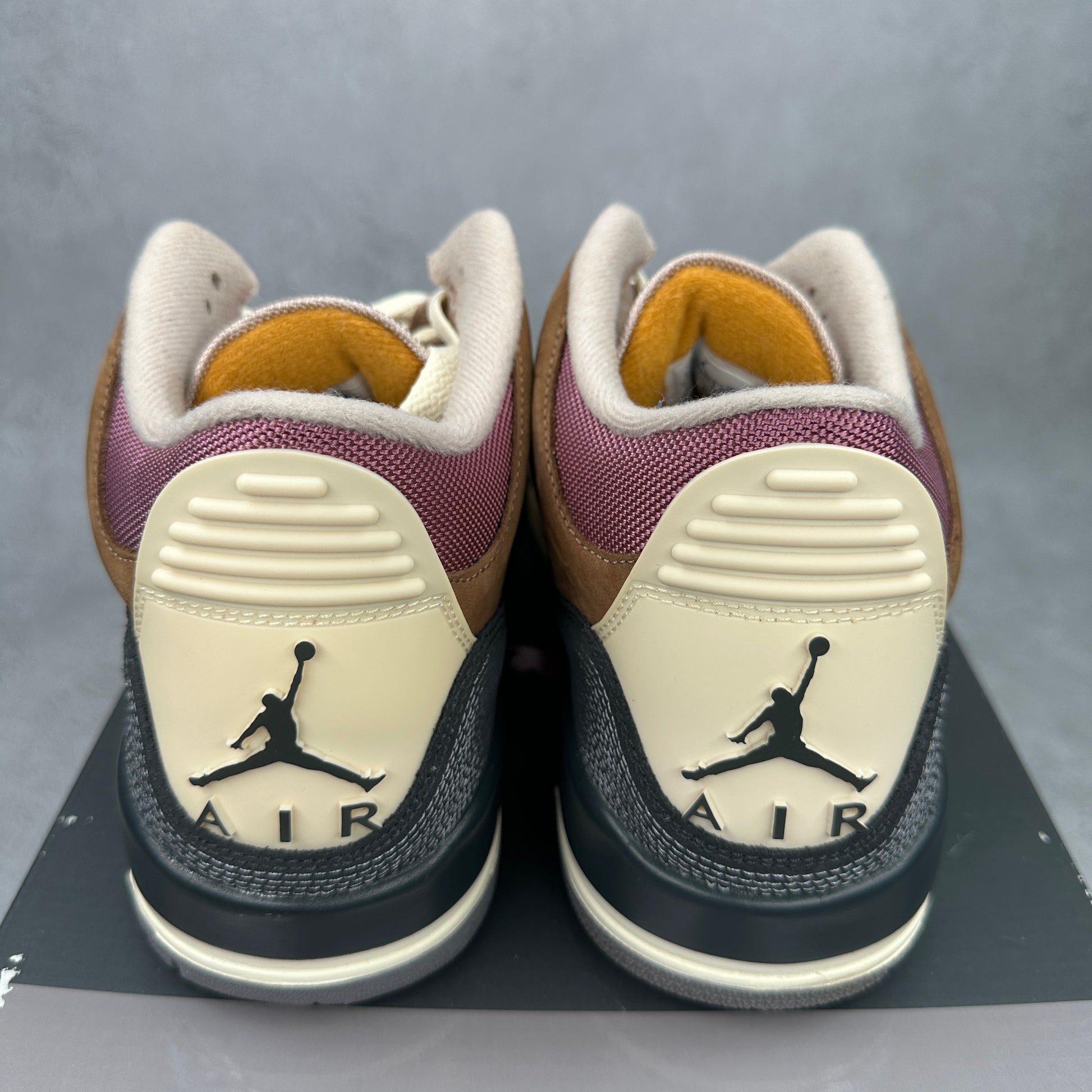 Jordan 3 Retro Winterized Archaeo Brown *pre-owned* SIZE 10.5