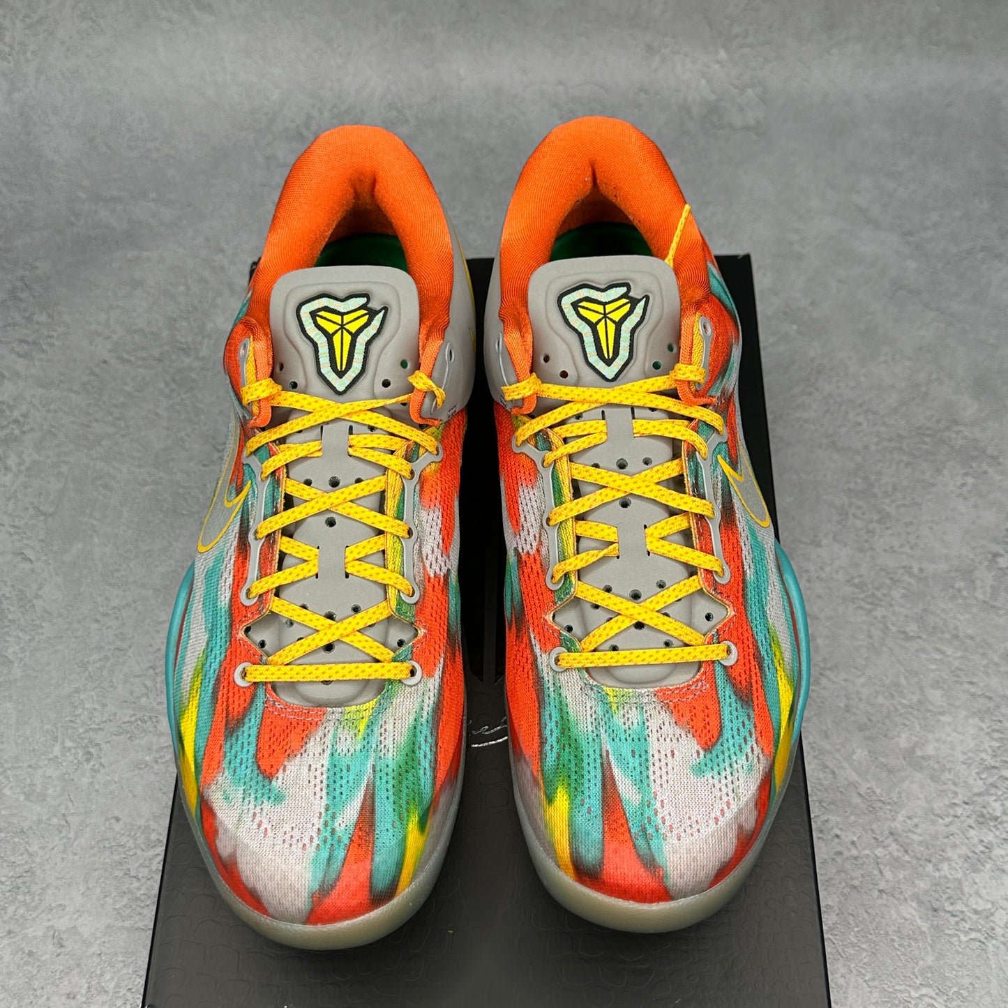 Nike Kobe 8 Protro Venice Beach (2024) *pre-owned* SIZE 10.5