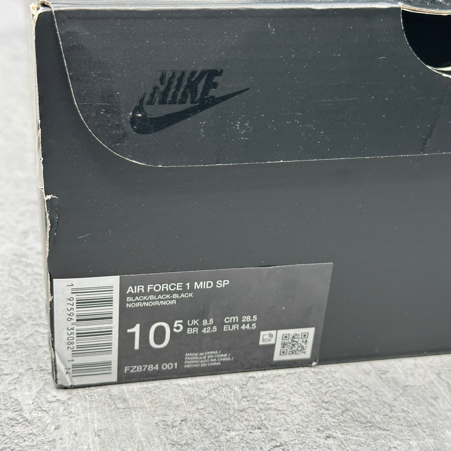 Nike Air Force 1 Mid Supreme Black *pre - owned* SIZE 10.5 - Kicks Collective PA - Nike - FZ8784-001 - Men's Shoes - 10.5M/12W - Pre - Owned