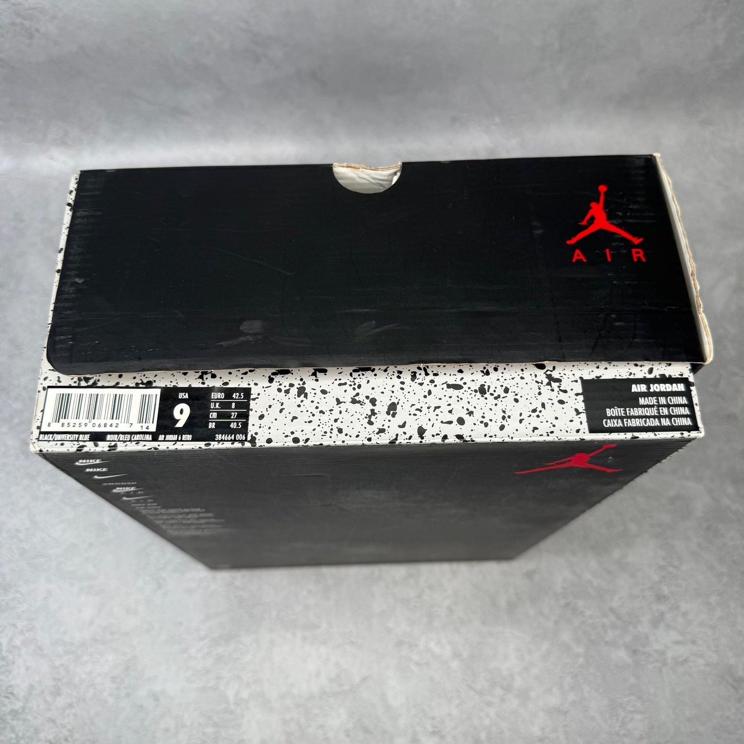 Jordan 6 Retro UNC *pre - owned* SIZE 9 - Kicks Collective PA - Jordan - 384664-006 - Men's Shoes - 9M/10.5W - Pre - Owned