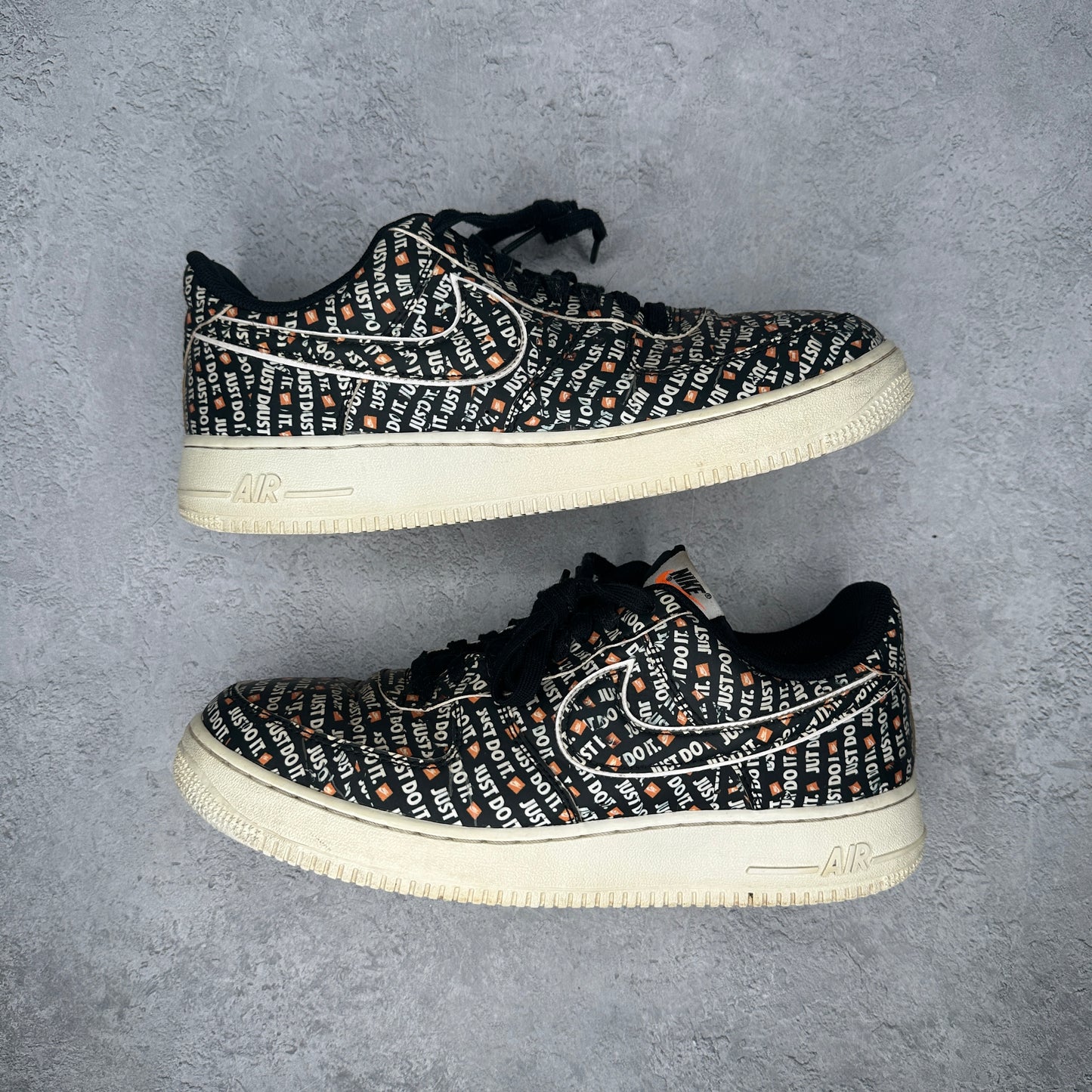 Nike Air Force 1 Low Just Do It Pack Black *pre-owned* SIZE 10.5