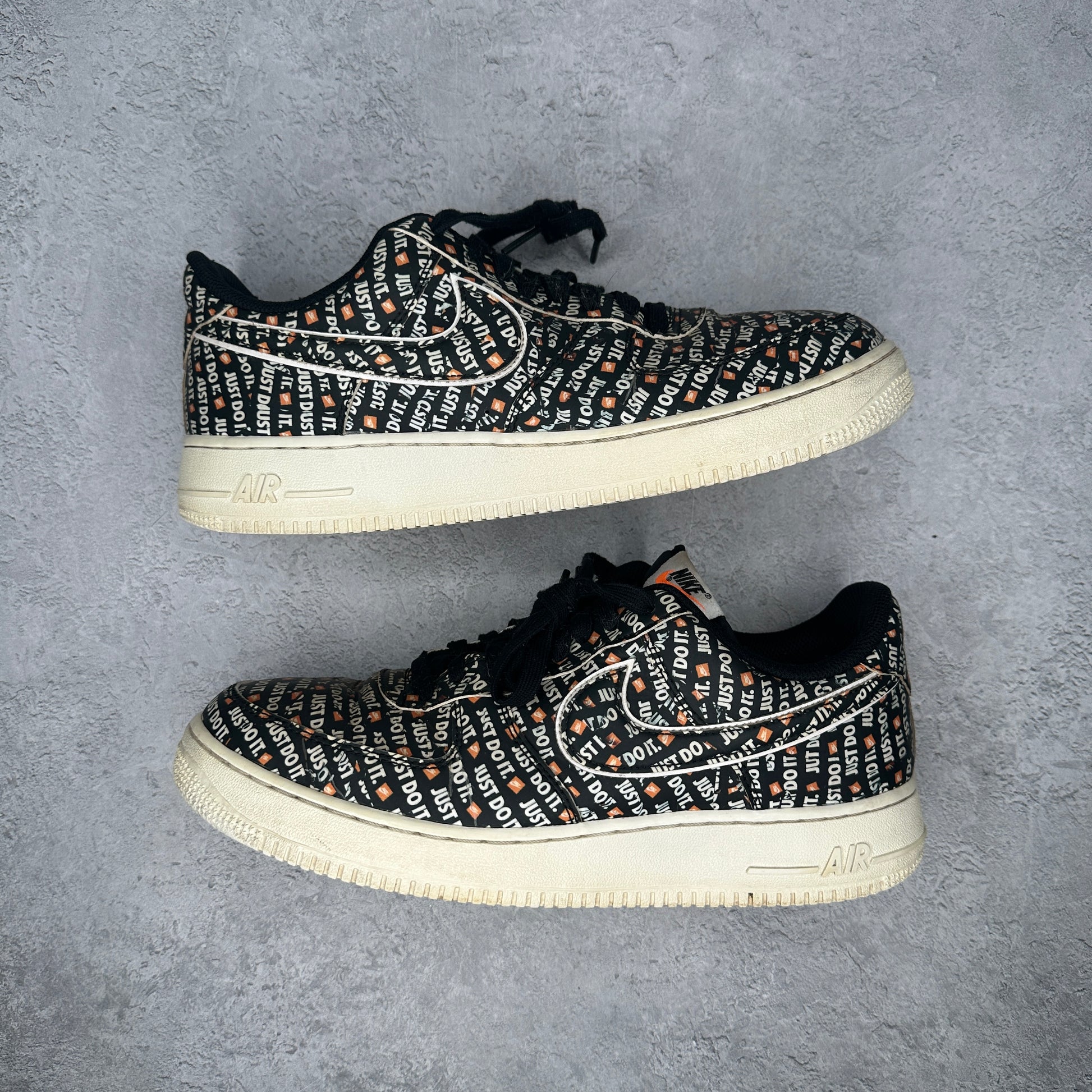 Nike Air Force 1 Low Just Do It Pack Black *pre-owned* SIZE 10.5