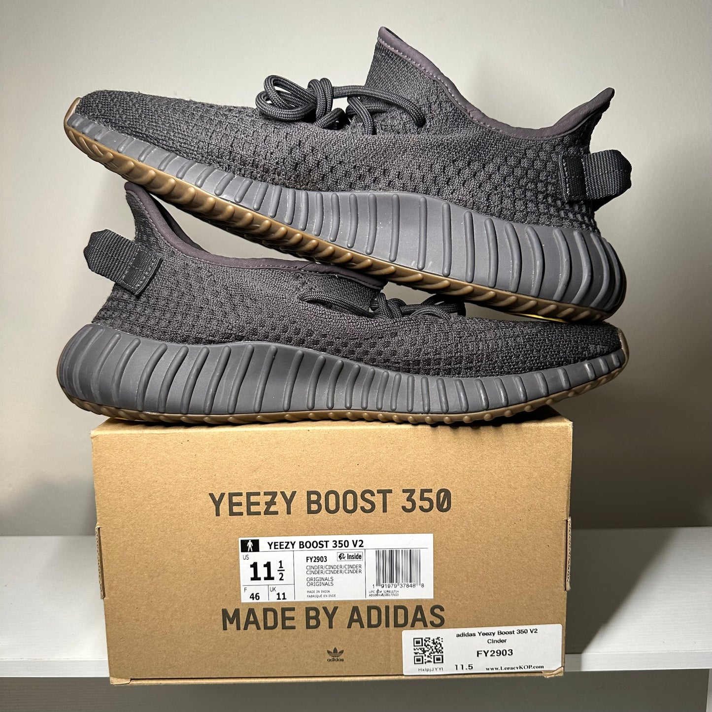 adidas Yeezy Boost 350 V2 Cinder *pre-owned* (SIZE 11.5)