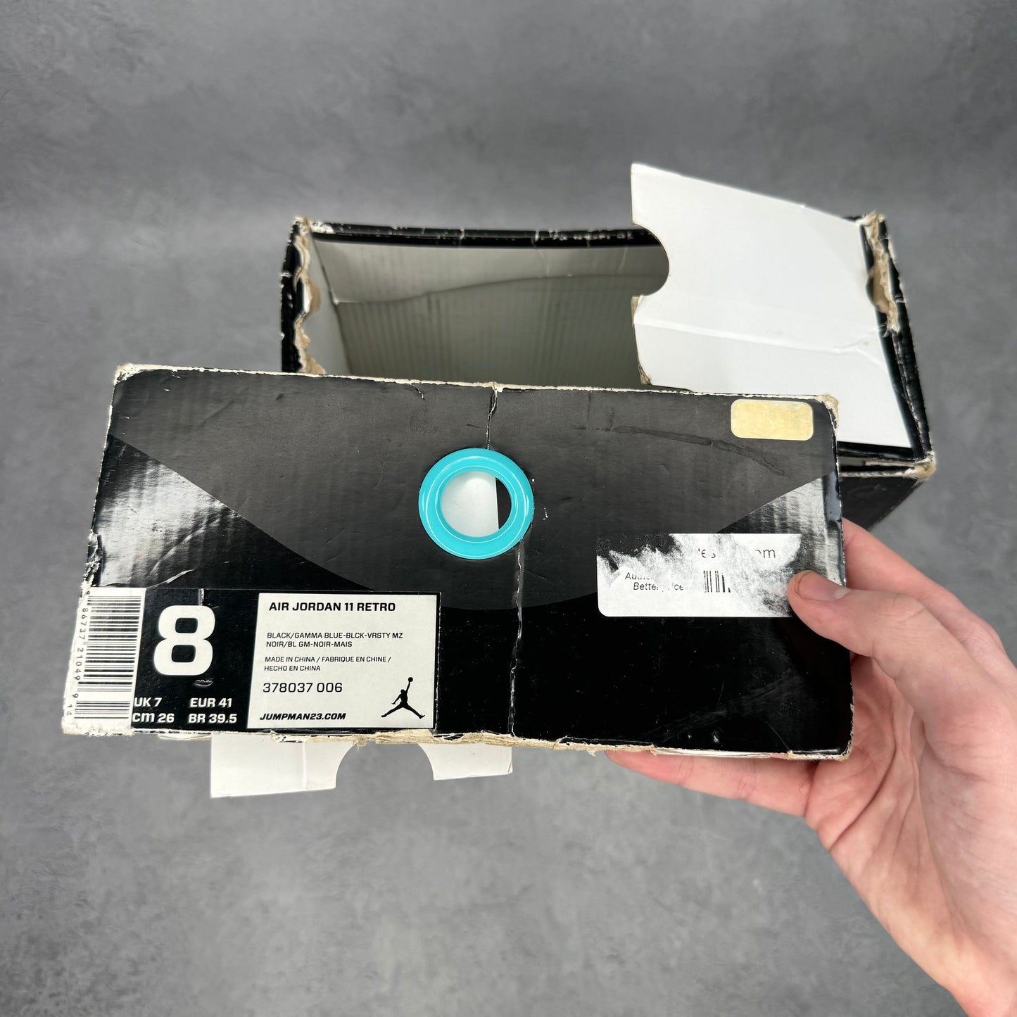 Jordan 11 Retro Gamma Blue (2013) *pre-owned* SIZE 8