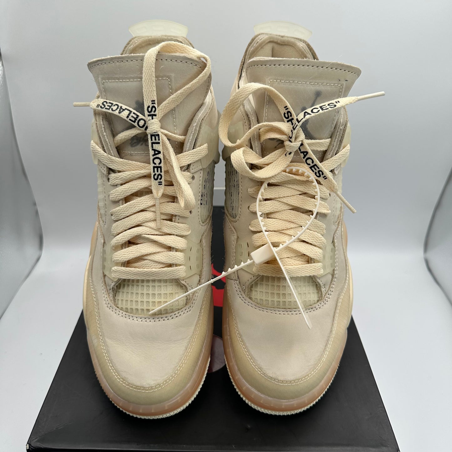 Jordan 4 Retro Off White Sail (Women’s) *pre-owned* (Size 10W/8.5M)