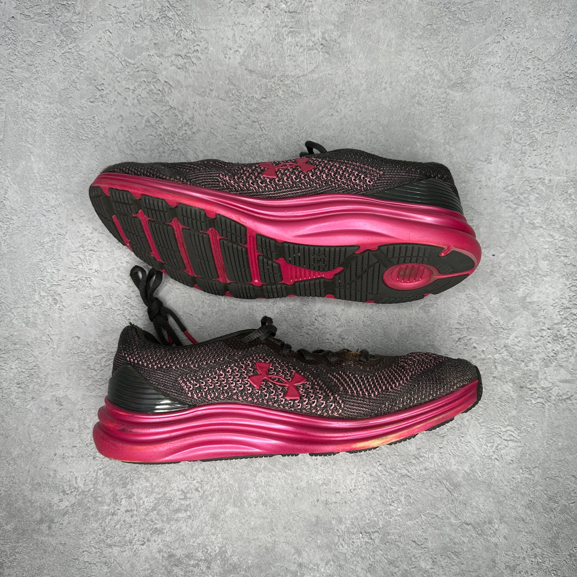 Under Armour Pink Trainers *pre-owned* SIZE 9W