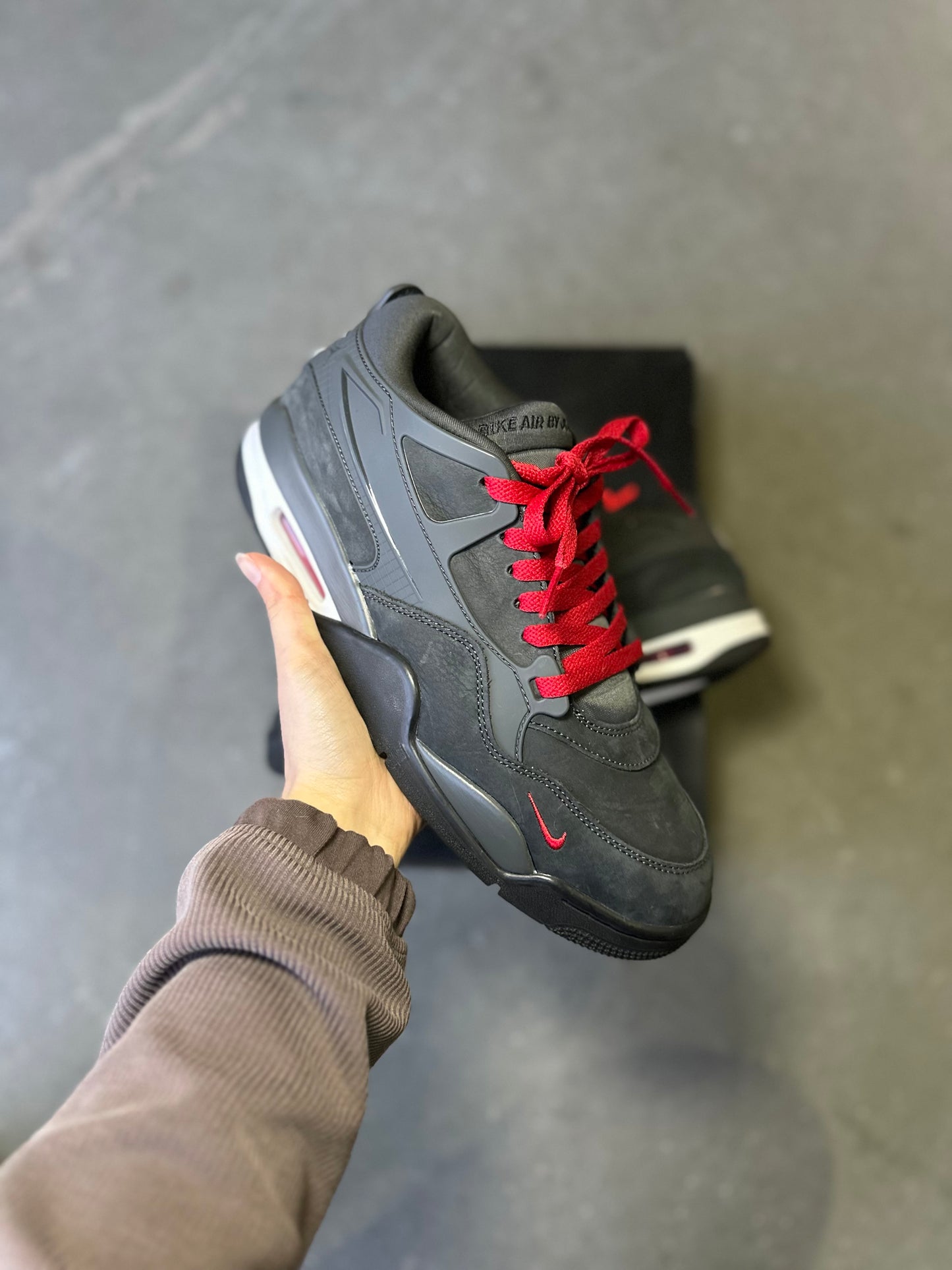 Jordan 4 RM SP Nigel Sylvester Driveway Grey *pre-owned* (SIZE 9.5)