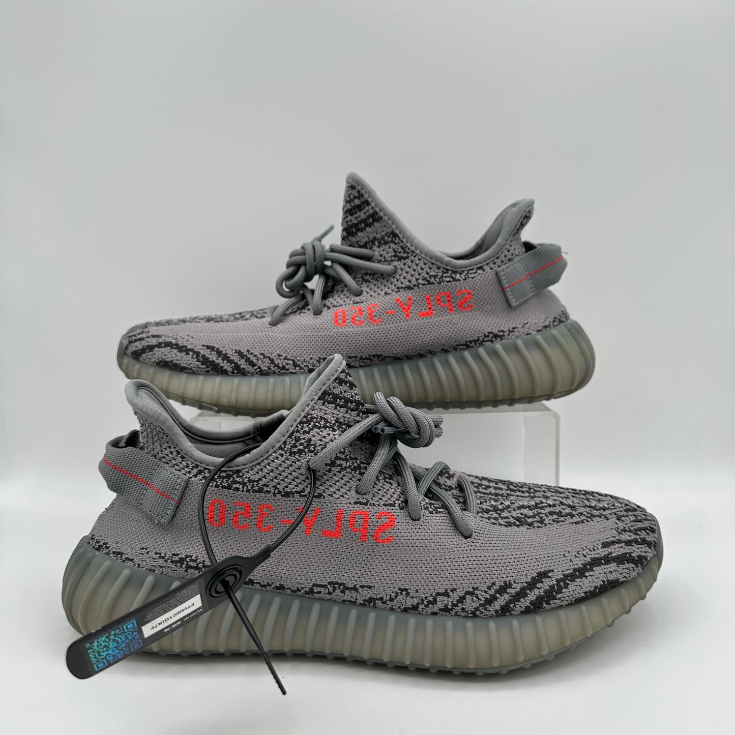 adidas Yeezy Boost 350 V2 Beluga 2.0 *pre-owned* (SIZE 9.5)