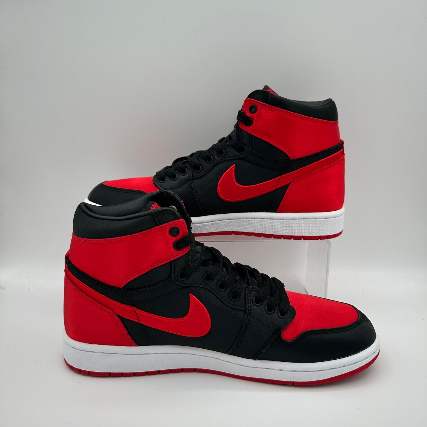 Jordan 1 Retro High OG Satin Bred (Women’s) *pre-owned* (SIZE 9W)