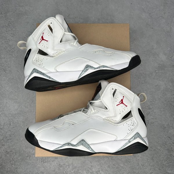 Jordan True Flight White Cement *pre-owned* SIZE 9