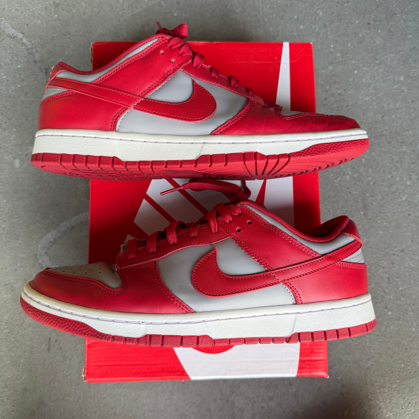 Nike Dunk Low Retro UNLV (2021) *pre-owned* (SIZE 10)
