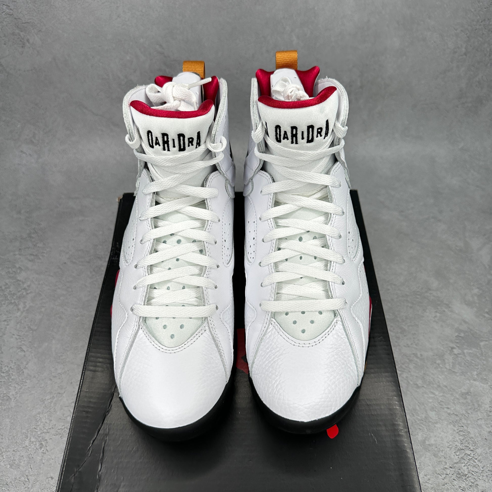 Jordan 7 Retro Cardinal (2022) *pre-owned* SIZE 9