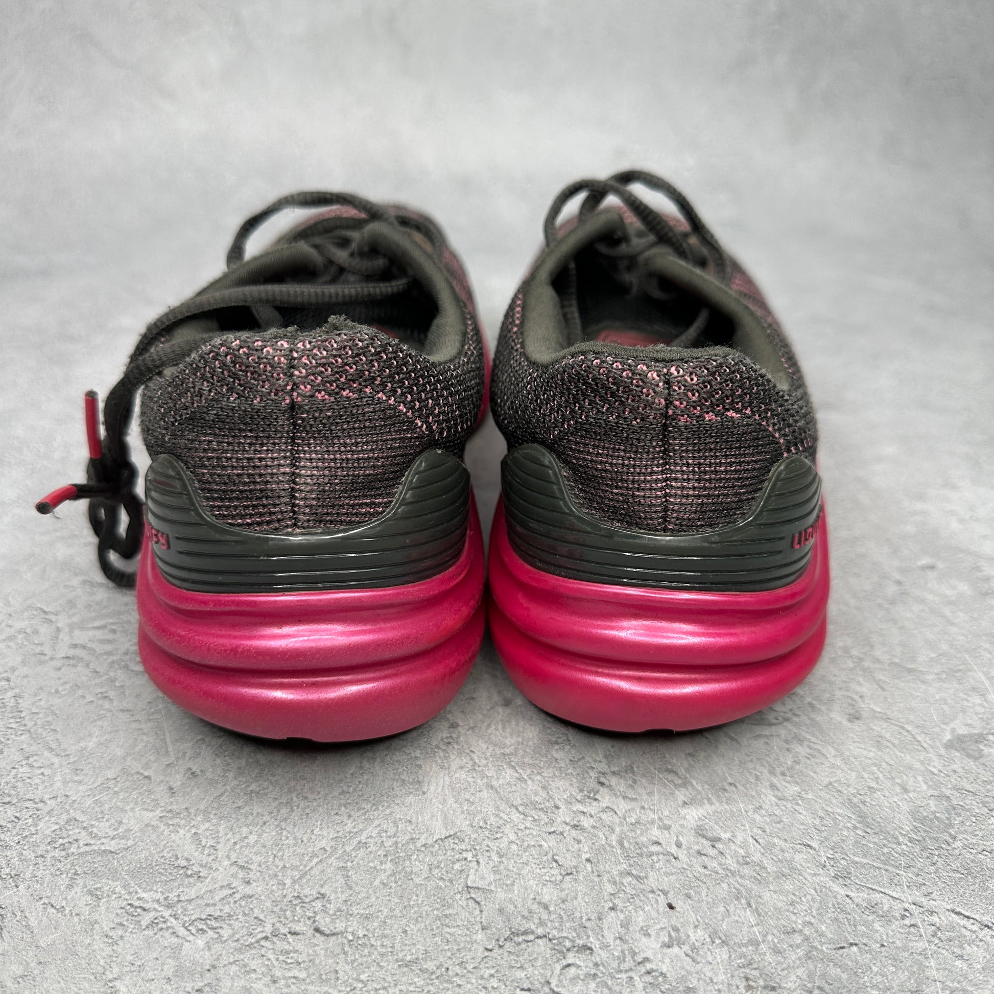Under Armour Pink Trainers *pre-owned* SIZE 9W