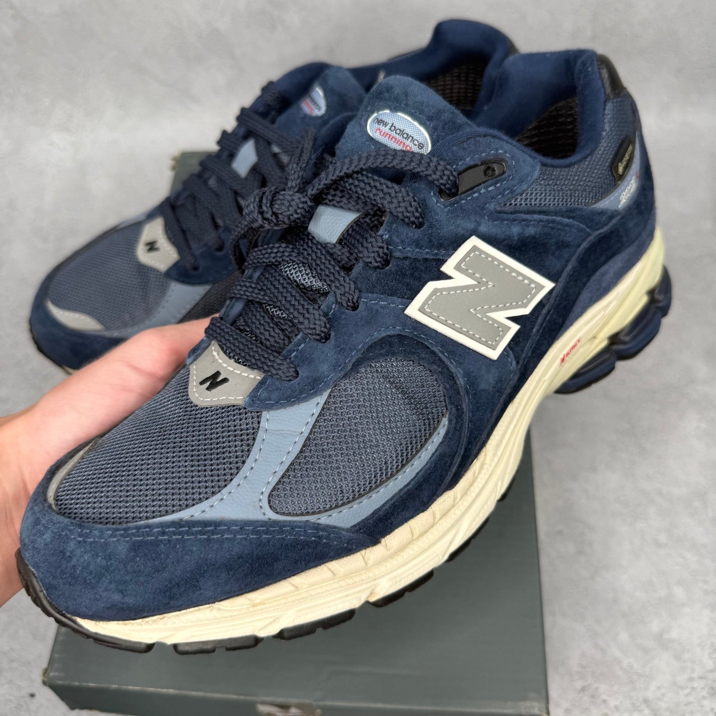 New Balance 2002R Gore - Tex Navy Arctic Grey *pre - owned* SIZE 10 - Kicks Collective PA - New Balance - M2002RXF - Men's Shoes - 10M/11.5W - Pre - Owned