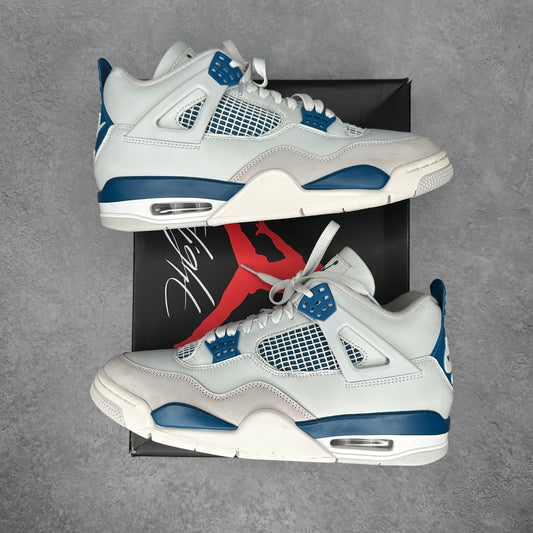 Jordan 4 Retro Military Blue (2024) *pre-owned* SIZE 10.5