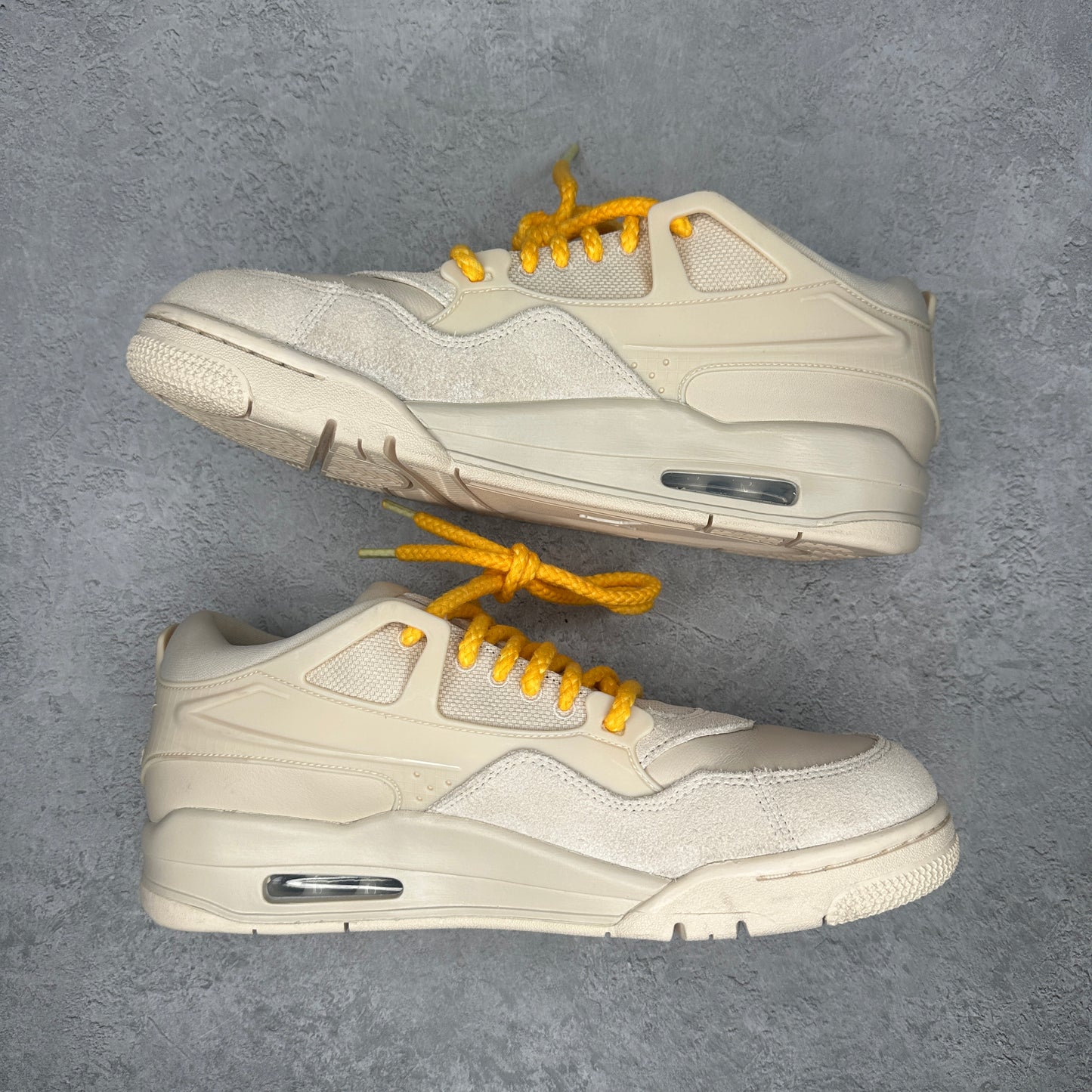 Jordan 4 RM Legend Light Brown (Women's) *pre-owned* SIZE 10.5M/12W
