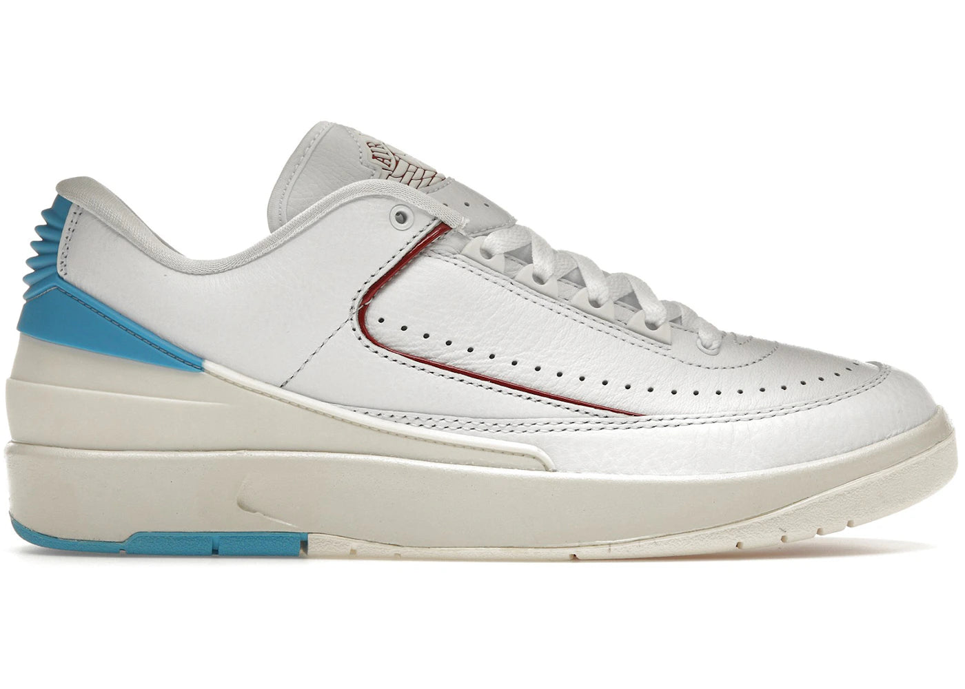 Jordan 2 Retro Low NC to Chi (Women's) *pre-owned* SIZE 9M/10.5M