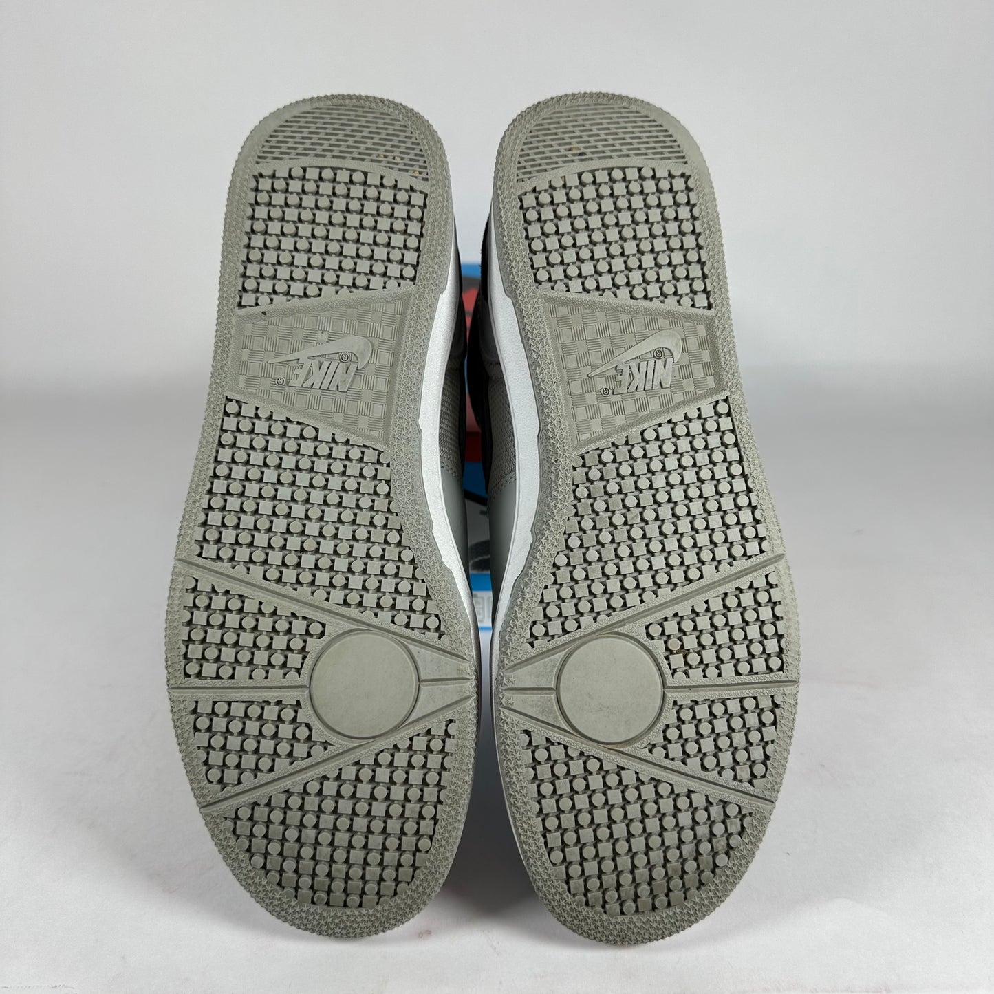 Nike Mac Attack OG Grey *pre-owned* size 9