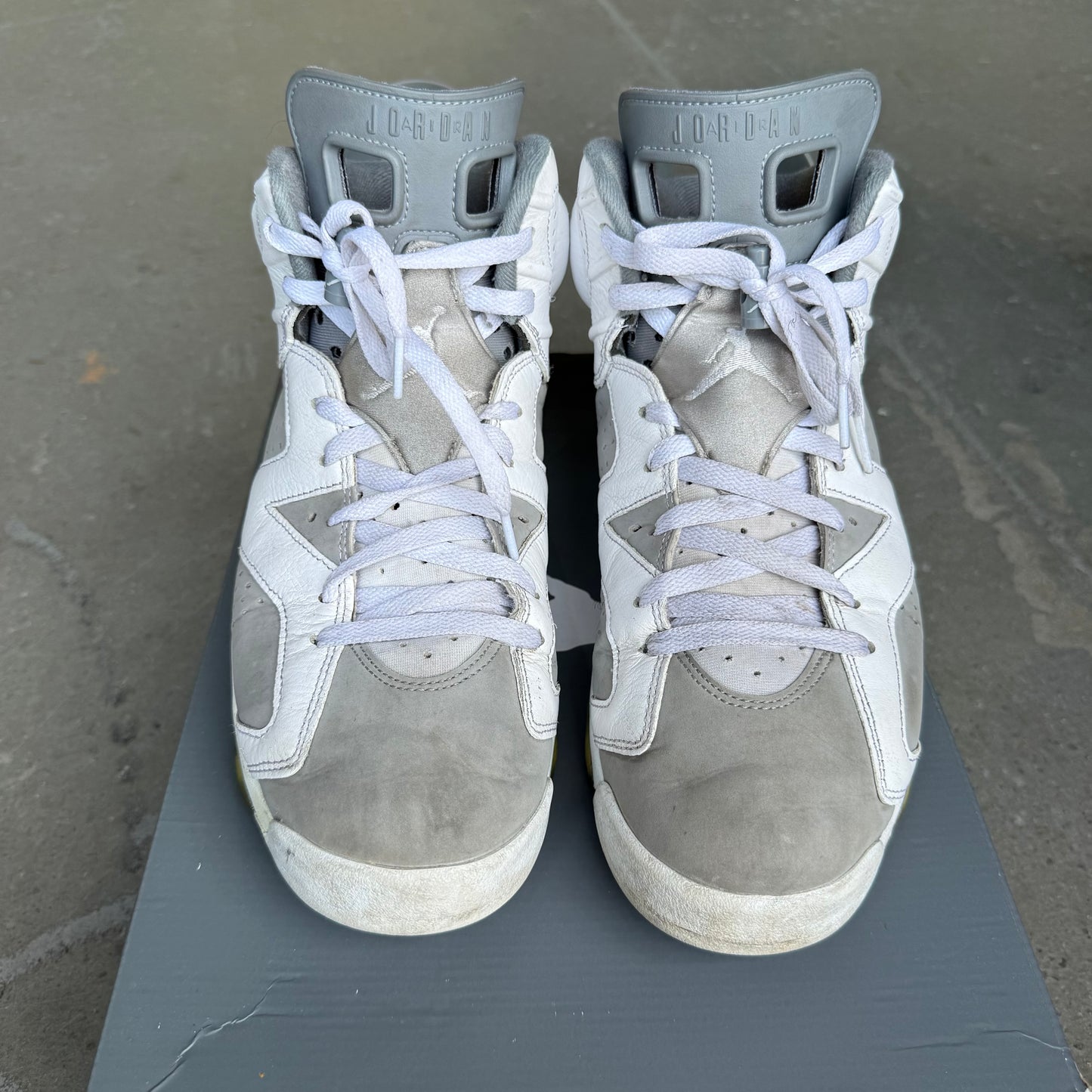 Jordan 6 Retro Cool Grey *pre-owned* (SIZE 11.5)