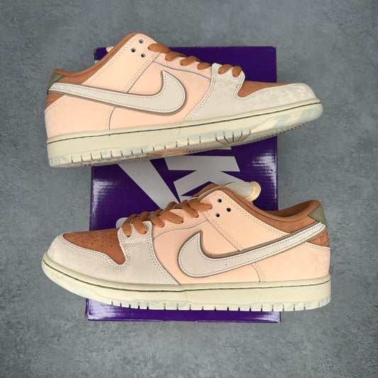 Nike SB Dunk Low Trocadéro Gardens