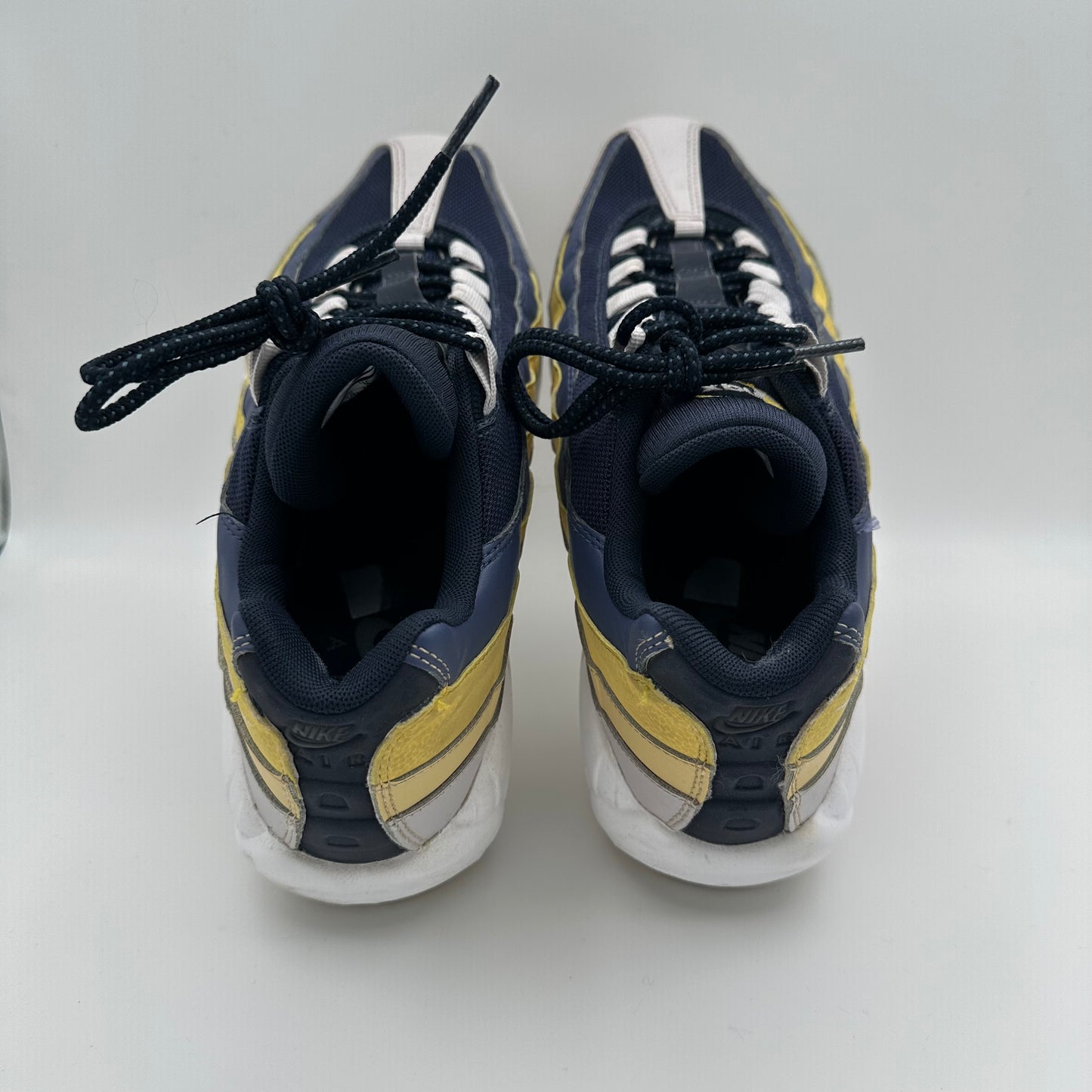Nike Air Max 95 Lemon Wash *pre-owned* (SIZE 11.5)