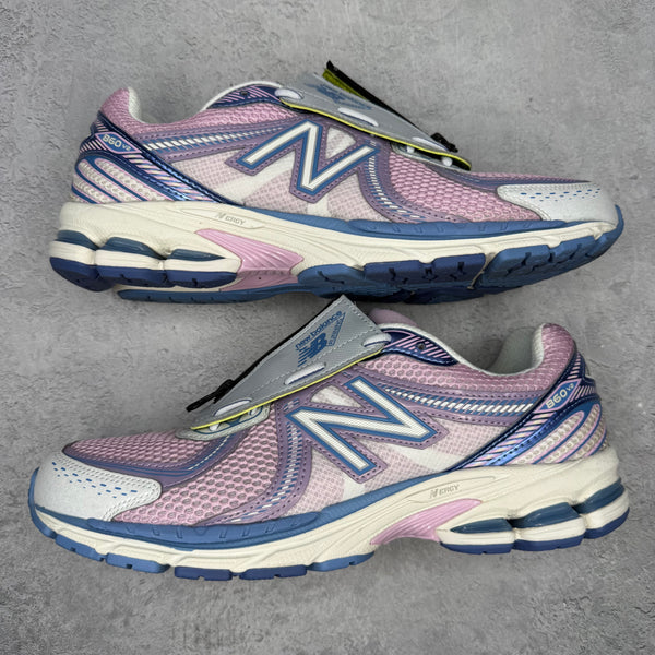 New Balance 860v2 Up There Blossom Pink VNDS *pre-owned* SIZE 10.5