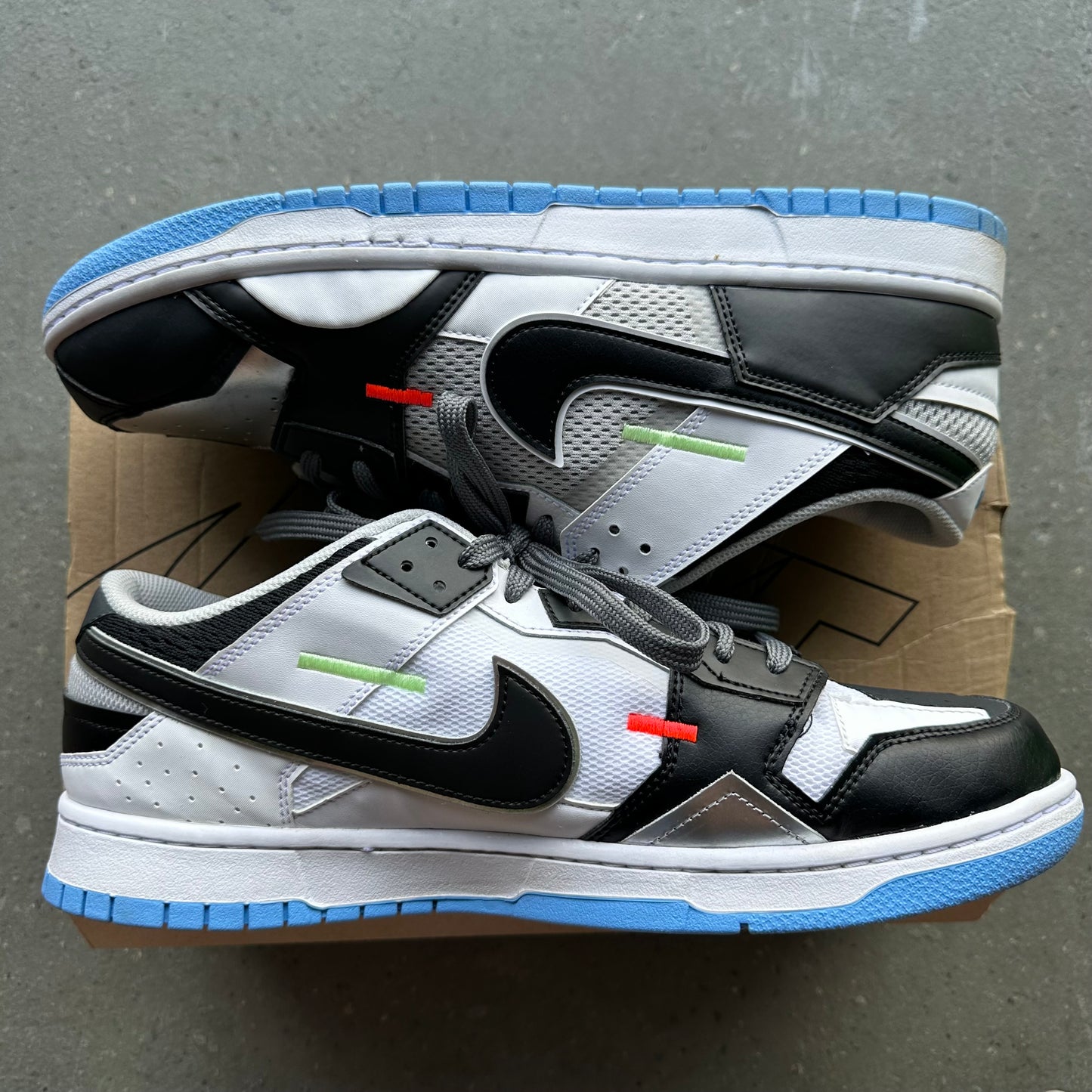 Nike Dunk Low Scrap Black Neutral Grey University Blue White *pre-owned* (SIZE 13)