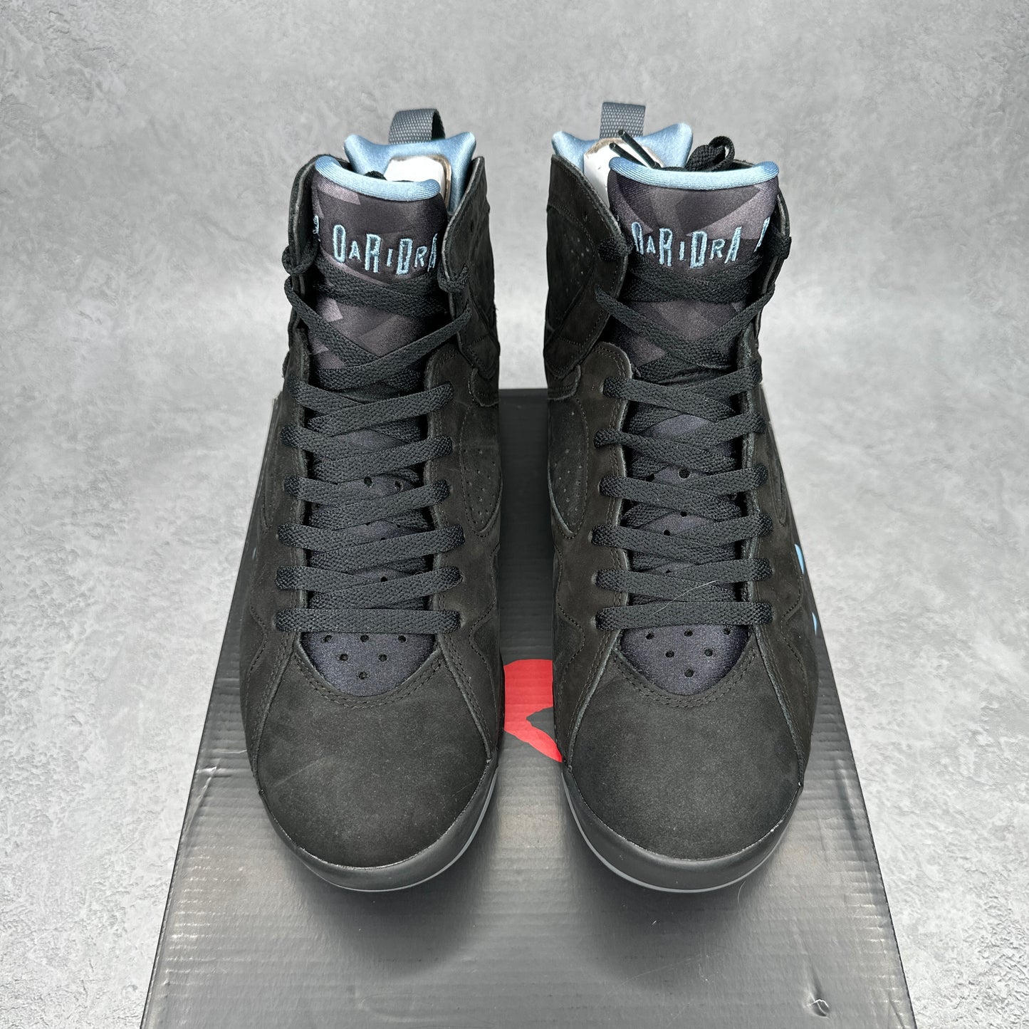 Jordan 7 Retro Chambray (2023) *pre-owned* SIZE 9
