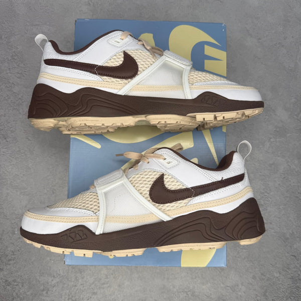 Nike Zoom Field Jaxx Travis Scott Light Chocolate *pre - owned* SIZE 12 - Kicks Collective PA - Nike - HQ3073-100 - Men's Shoes - 12M/13.5W - Pre - Owned