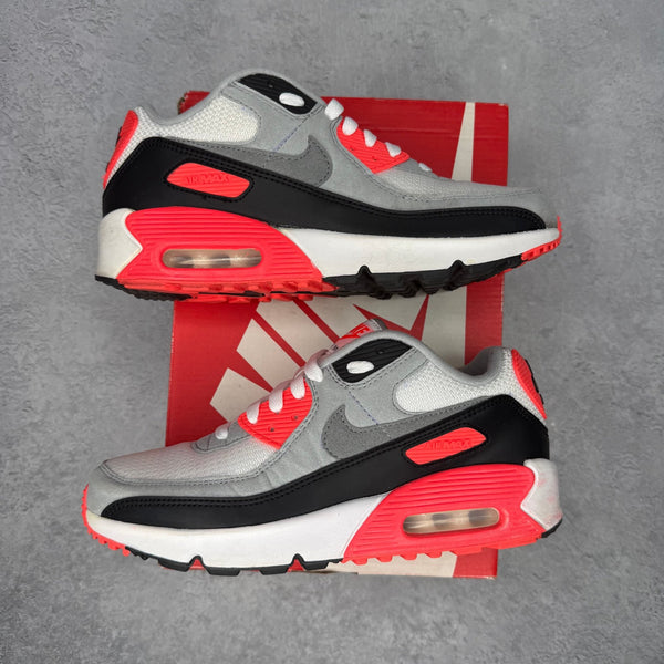 Nike Air Max 90 Infrared (2020) (GS) *pre - owned* SIZE 6Y - Kicks Collective PA - Nike - DC8334-100 - Kid's Shoes - 6Y - Pre - Owned