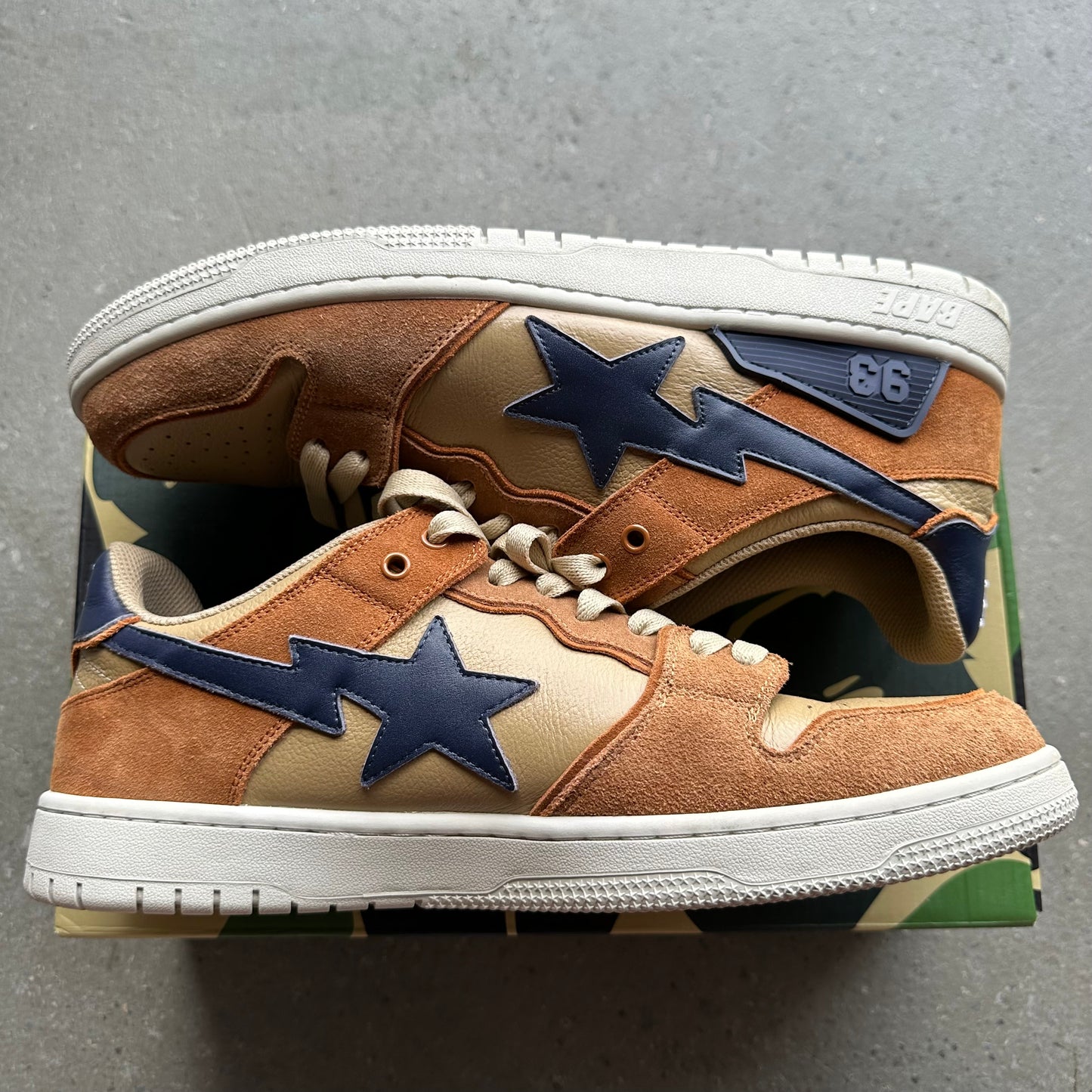 A Bathing Ape Bape SK8 Sta Beige (2022) *pre-owned* (SIZE 13)