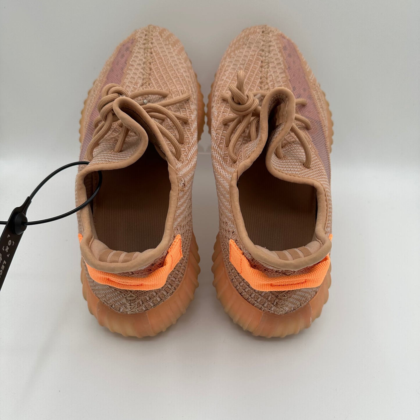 adidas Yeezy Boost 350 V2 Clay *pre-owned* (SIZE 10.5)