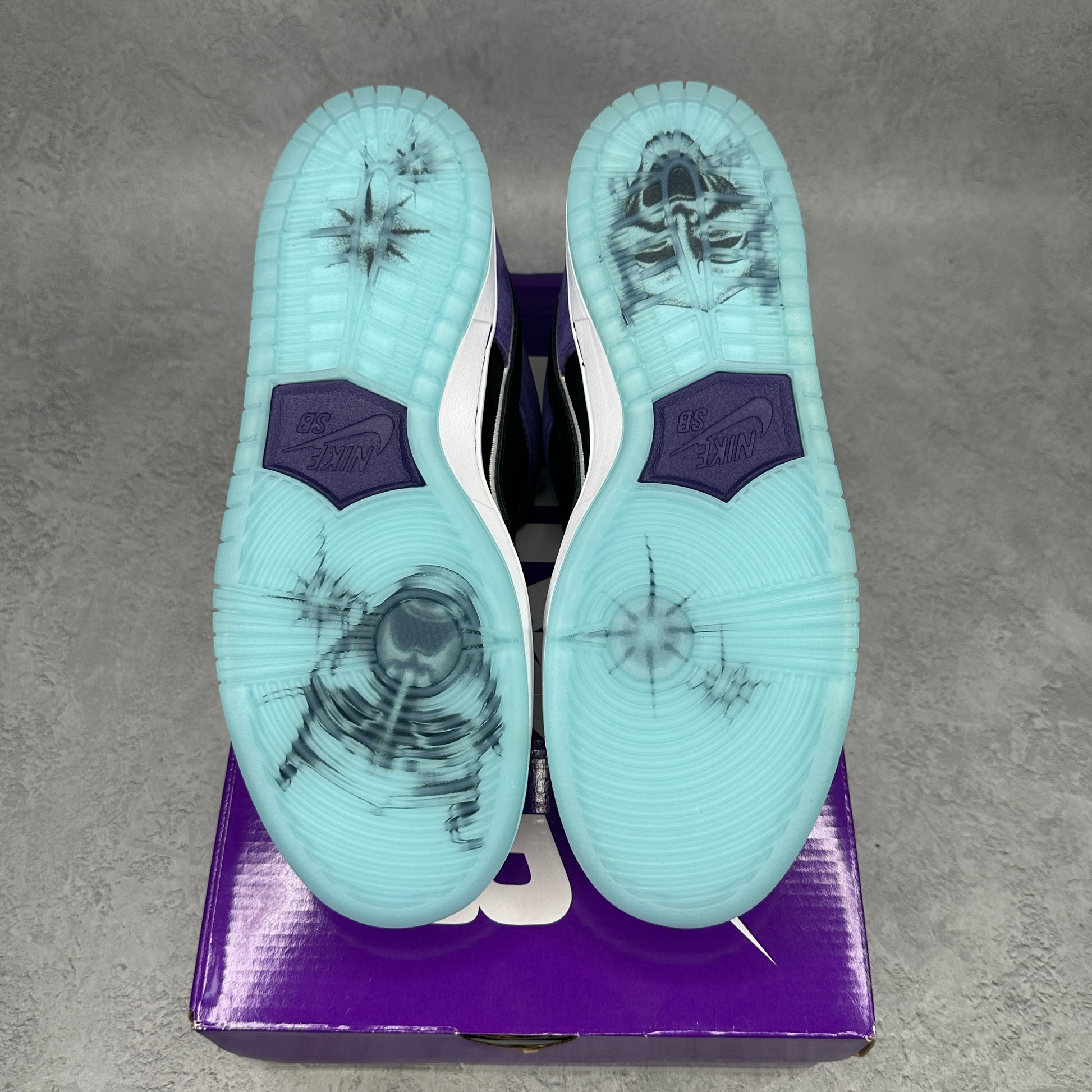Nike SB Dunk Low Hayley Wilson