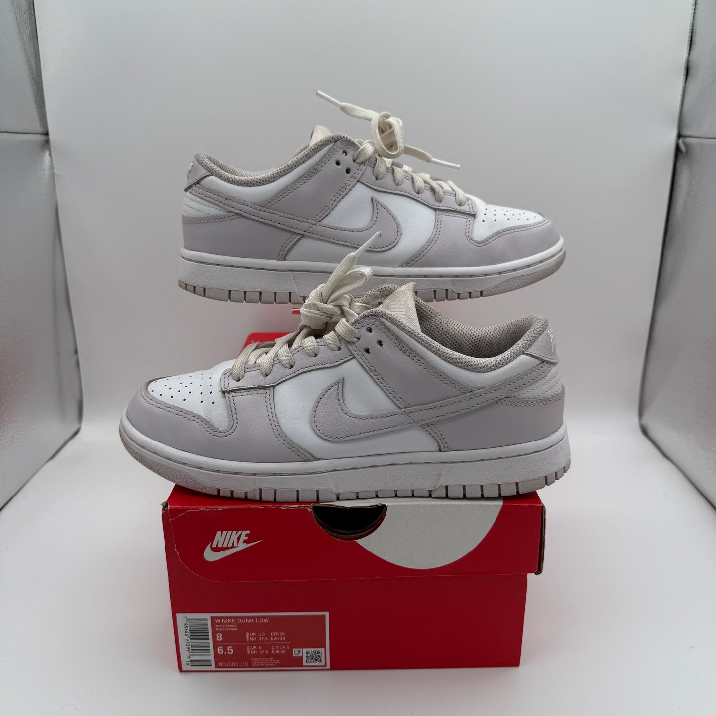 Nike Dunk Low Venice (Womens) *pre-owned* (SIZE 8W) *discount excluded*
