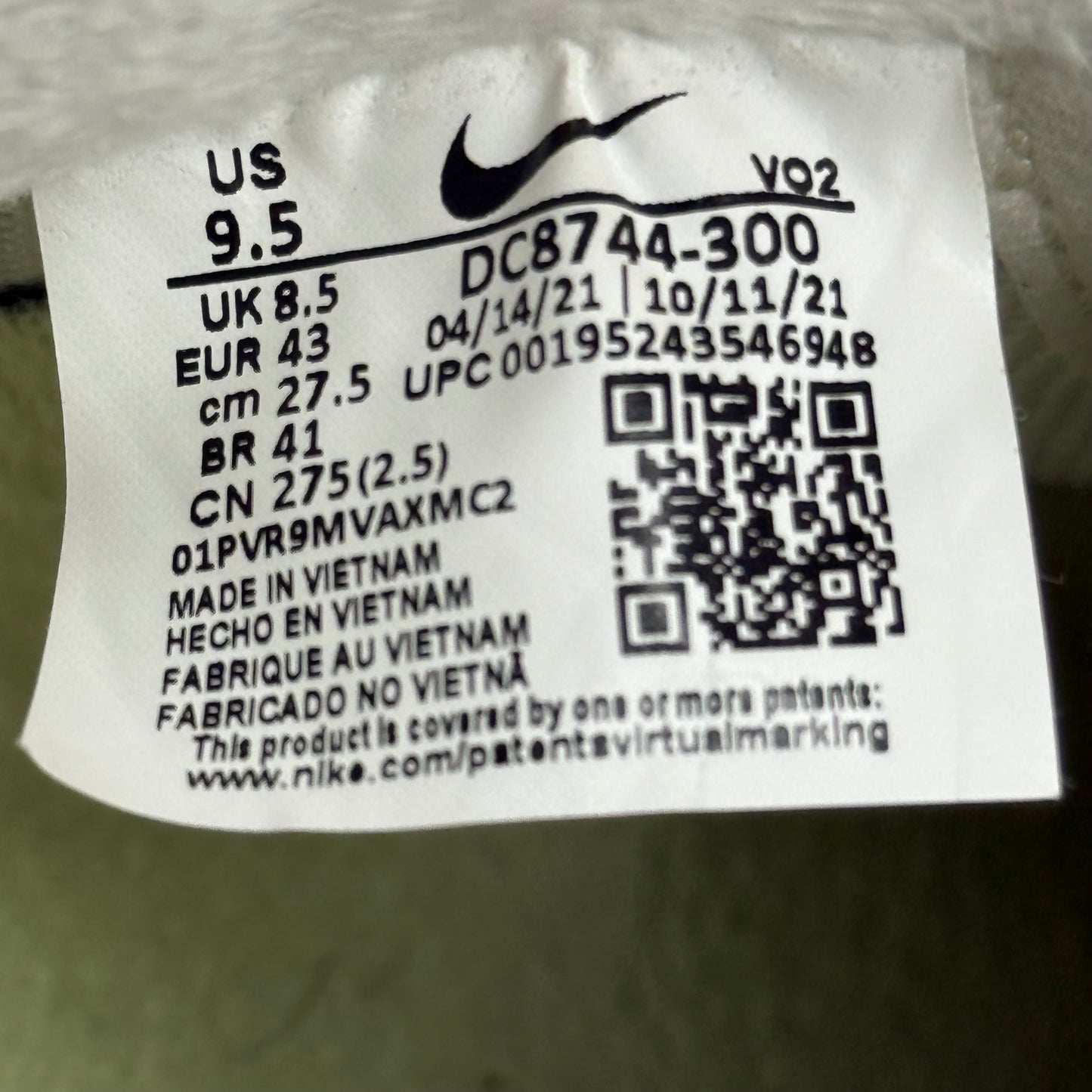 Nike Air Force 1 '07 LX Low Toasty Oil Green *pre-owned* SIZE 9.5