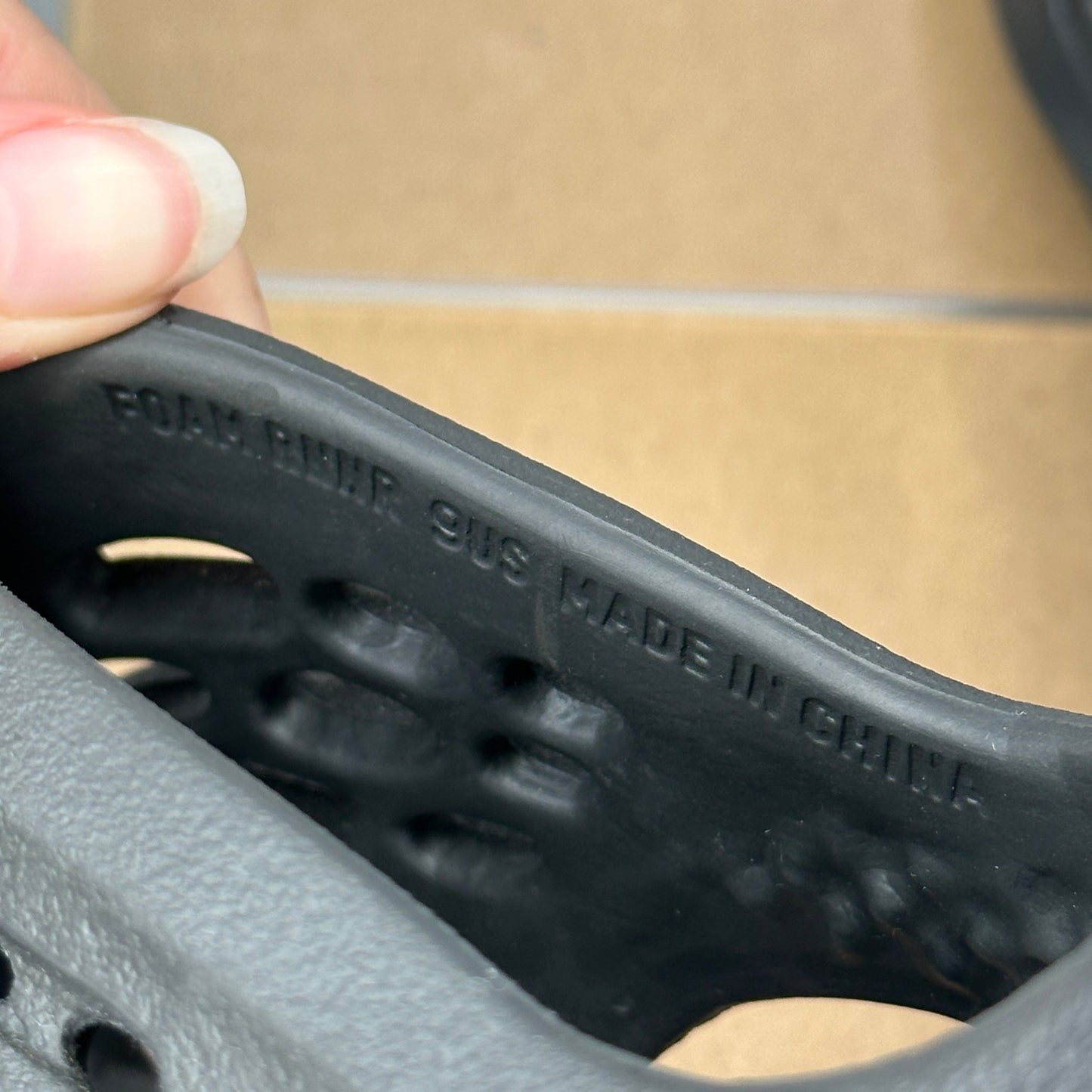 adidas Yeezy Foam RNR Onyx *pre - owned* SIZE 9 - Kicks Collective PA - adidas - HP8739 - Men's Shoes - 9M/10.5W - Pre - Owned - Replacement Box