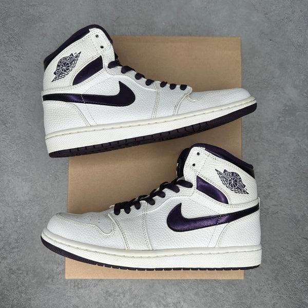Jordan 1 Retro Grand Purple *pre - owned* SIZE 9 - Kicks Collective PA - Jordan - 332550-151 - Men's Shoes - 9M/10.5W - Pre - Owned - Replacement Box