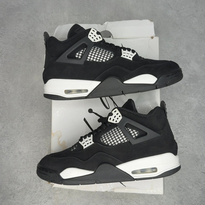 Jordan 4 Retro White Thunder - Image 1