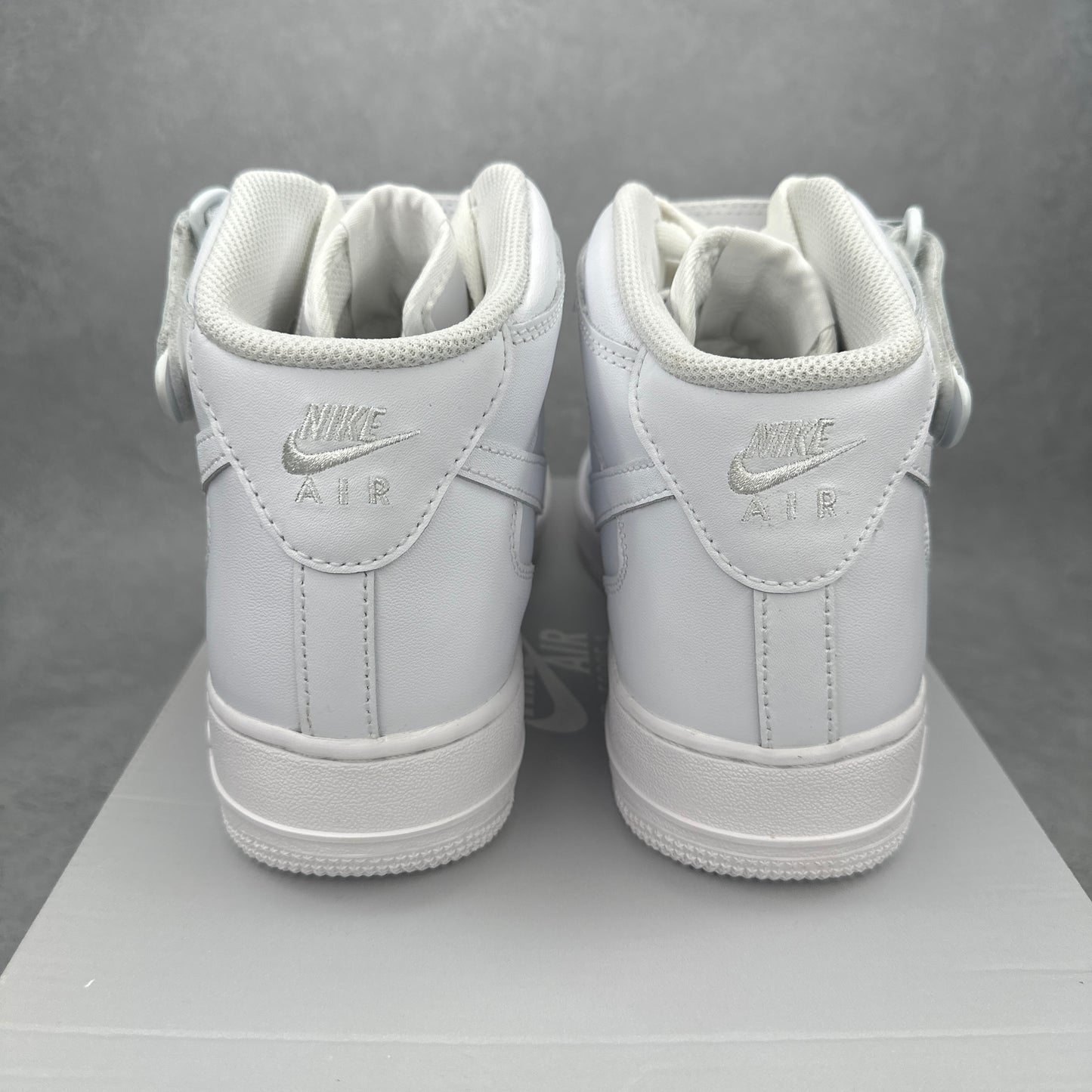 Nike Air Force 1 Mid '07 White